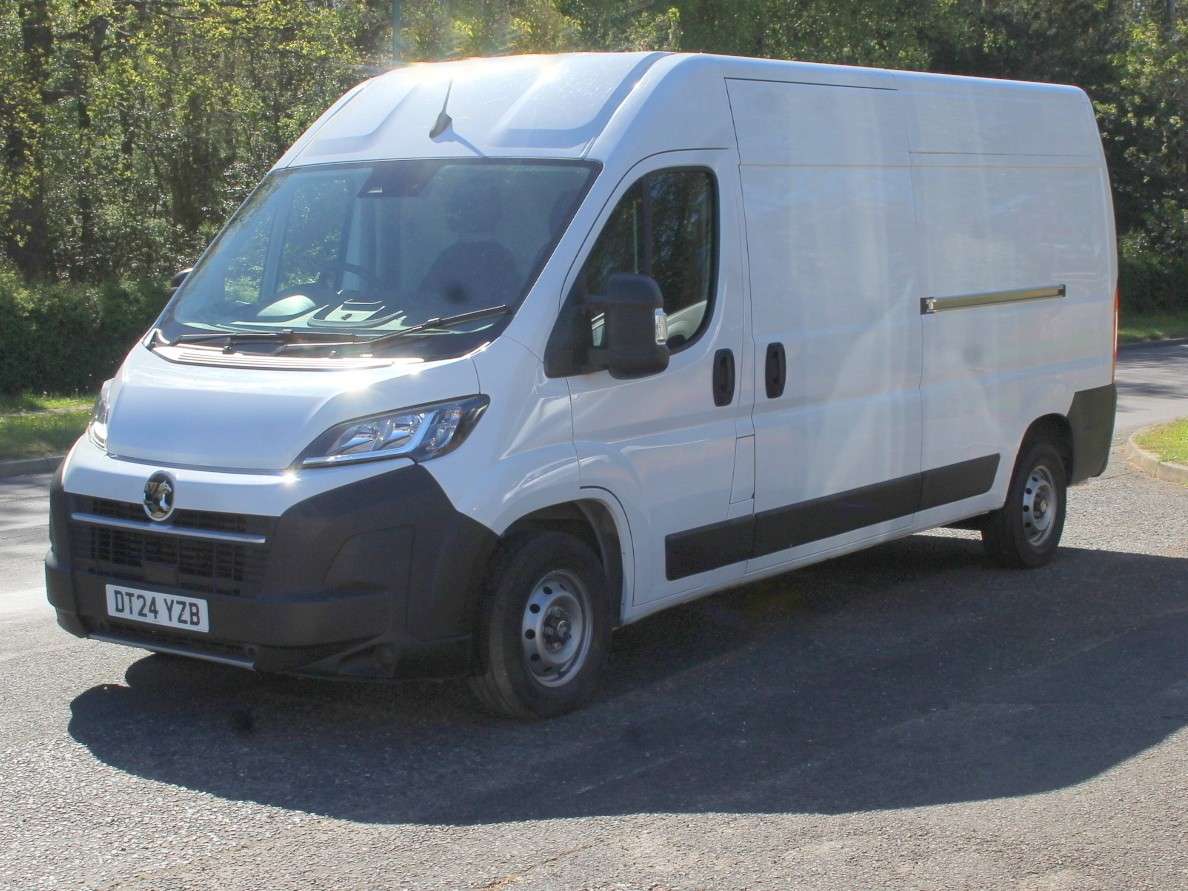 A 2024 VAUXHALL MOVANO 2.2 CDTi 3500 BiTurbo Prime Panel Van 5dr Diesel Manual L3 H2 Euro 6 (s/s) (140 ps) A 2024 VAUXHALL MOVANO 2.2 CDTi 3500 BiTurbo Prime Panel Van 5dr Diesel Manual L3 H2 Euro 6 (s/s) (140 ps)