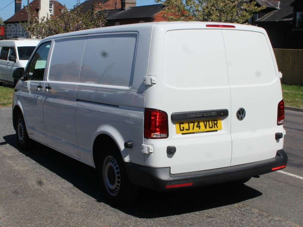 A 2024 VOLKSWAGEN TRANSPORTER 2.0 TDI T32 Startline Panel Van 5dr Diesel Manual FWD LWB Euro 6 (s/s) (150 ps) A 2024 VOLKSWAGEN TRANSPORTER 2.0 TDI T32 Startline Panel Van 5dr Diesel Manual FWD LWB Euro 6 (s/s) (150 ps)