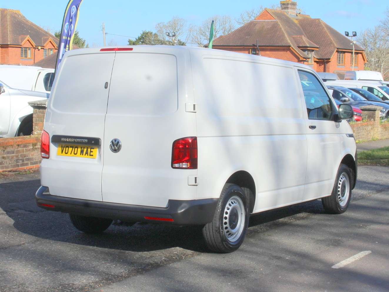 A 2020 VOLKSWAGEN TRANSPORTER 2.0 TDI T28 Startline Panel Van 5dr Diesel Manual FWD SWB Euro 6 (s/s) (110 ps) A 2020 VOLKSWAGEN TRANSPORTER 2.0 TDI T28 Startline Panel Van 5dr Diesel Manual FWD SWB Euro 6 (s/s) (110 ps)
