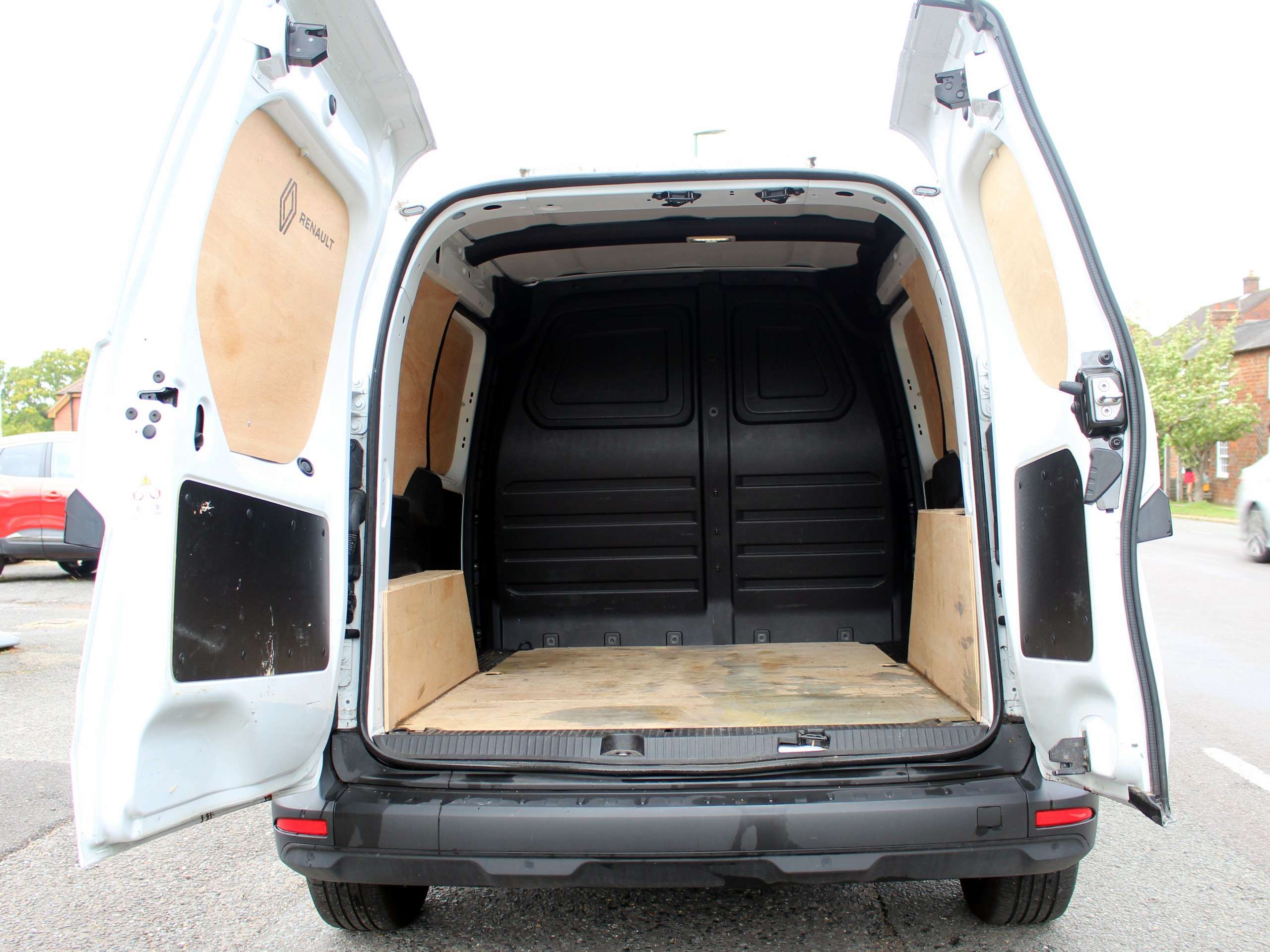 2024 RENAULT KANGOO 2024 RENAULT KANGOO