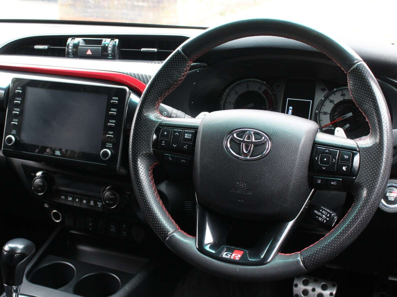 2024 TOYOTA HILUX 2024 TOYOTA HILUX