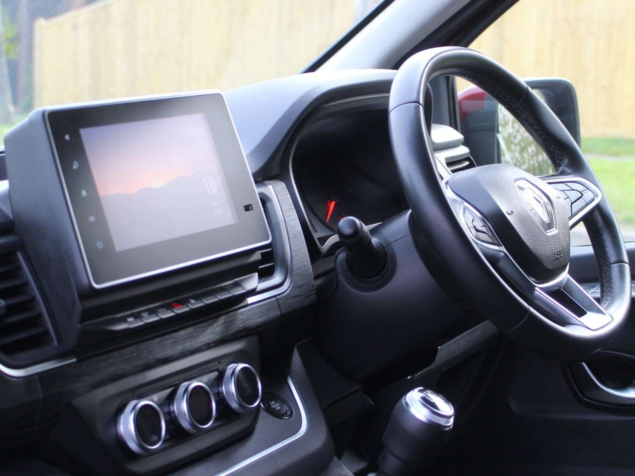 2022 RENAULT TRAFIC 2022 RENAULT TRAFIC