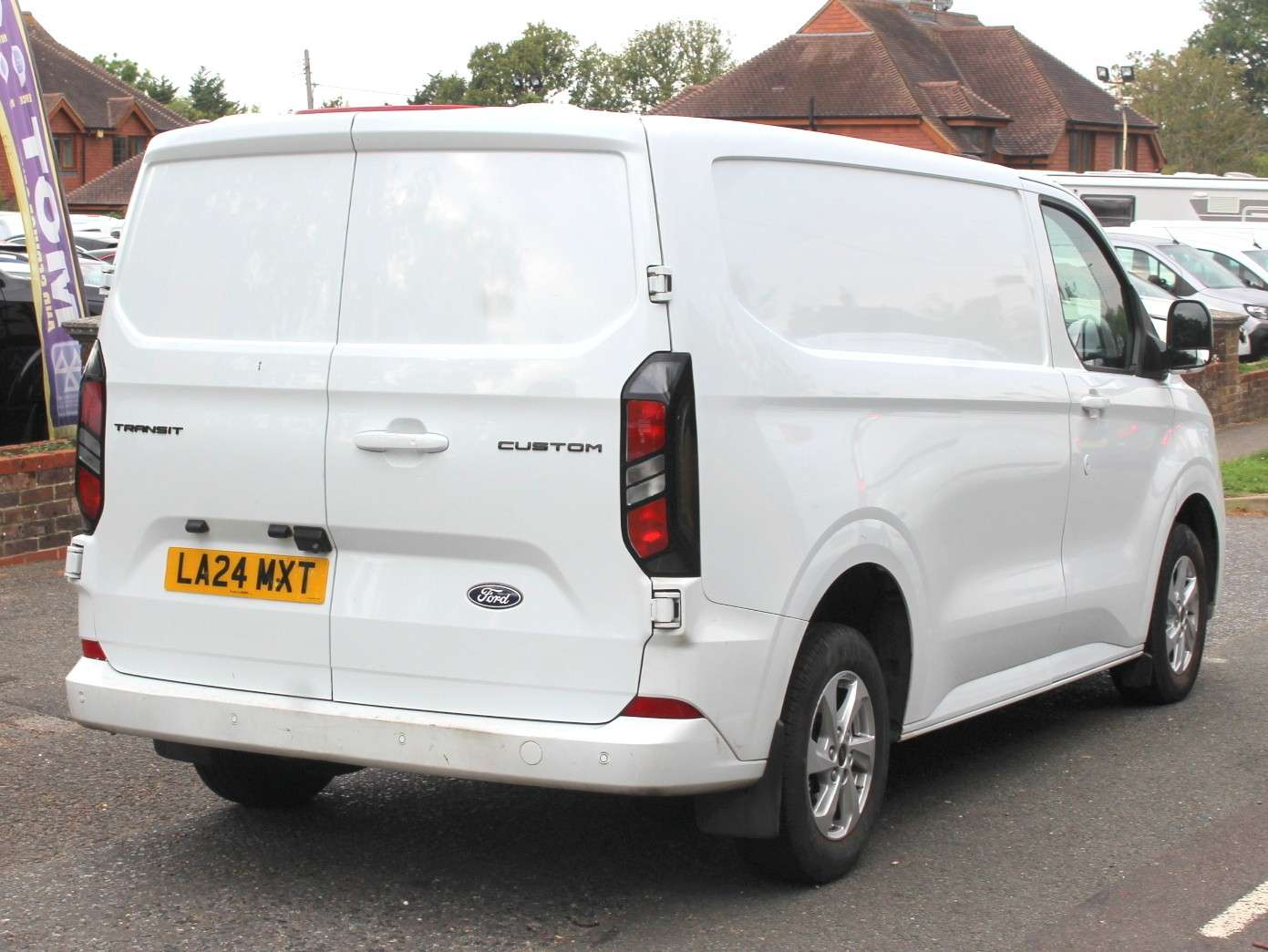 A 2024 FORD TRANSIT CUSTOM 2.0 300 EcoBlue Limited Panel Van 5dr Diesel Manual L1 H1 Euro 6 (s/s) (136 ps) A 2024 FORD TRANSIT CUSTOM 2.0 300 EcoBlue Limited Panel Van 5dr Diesel Manual L1 H1 Euro 6 (s/s) (136 ps)
