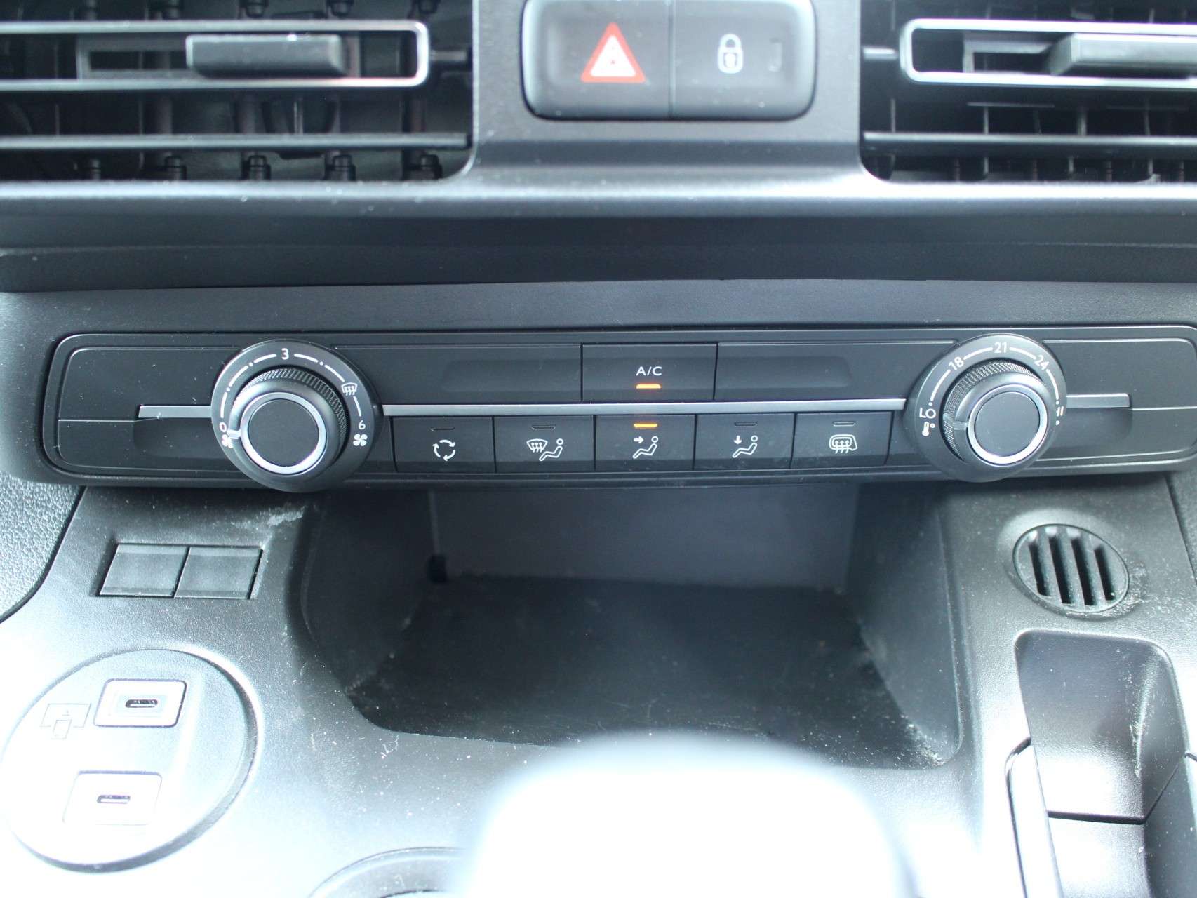 2024 VAUXHALL COMBO 2024 VAUXHALL COMBO