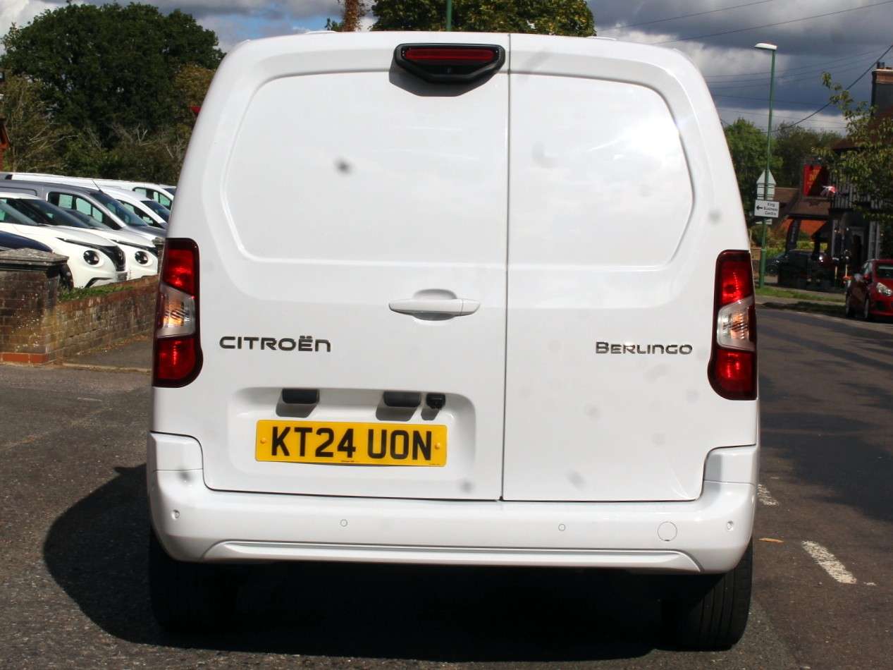 A 2024 CITROEN BERLINGO 1.5 BlueHDi 1000 Driver M Panel Van 5dr Diesel Manual SWB Euro 6 (s/s) (100 ps) A 2024 CITROEN BERLINGO 1.5 BlueHDi 1000 Driver M Panel Van 5dr Diesel Manual SWB Euro 6 (s/s) (100 ps)