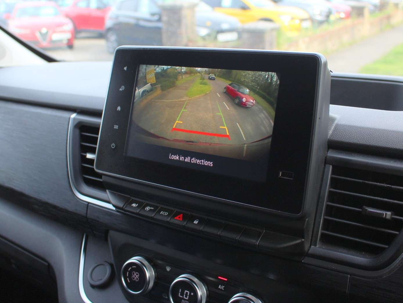 2022 RENAULT TRAFIC 2022 RENAULT TRAFIC