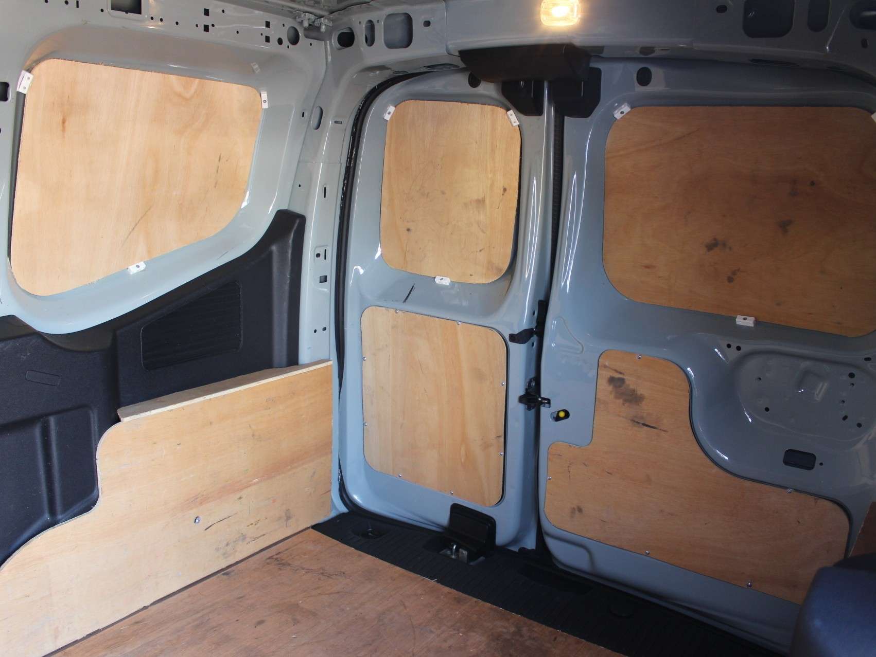 2024 FORD TRANSIT COURIER 2024 FORD TRANSIT COURIER