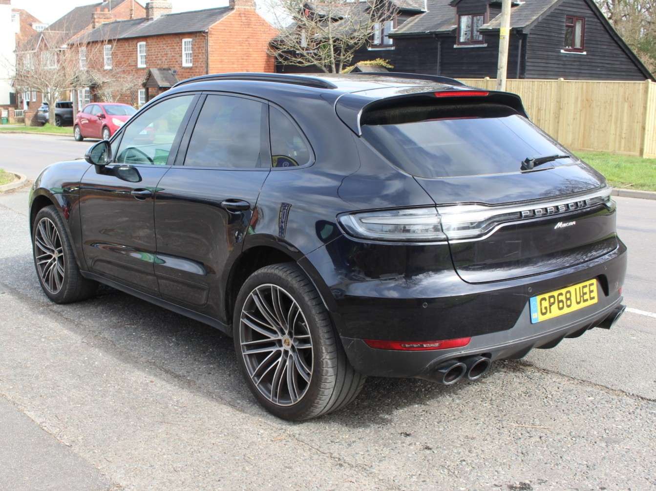 2019 PORSCHE MACAN 2019 PORSCHE MACAN