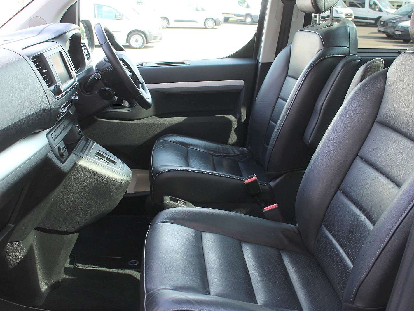 2021 PEUGEOT TRAVELLER 2021 PEUGEOT TRAVELLER