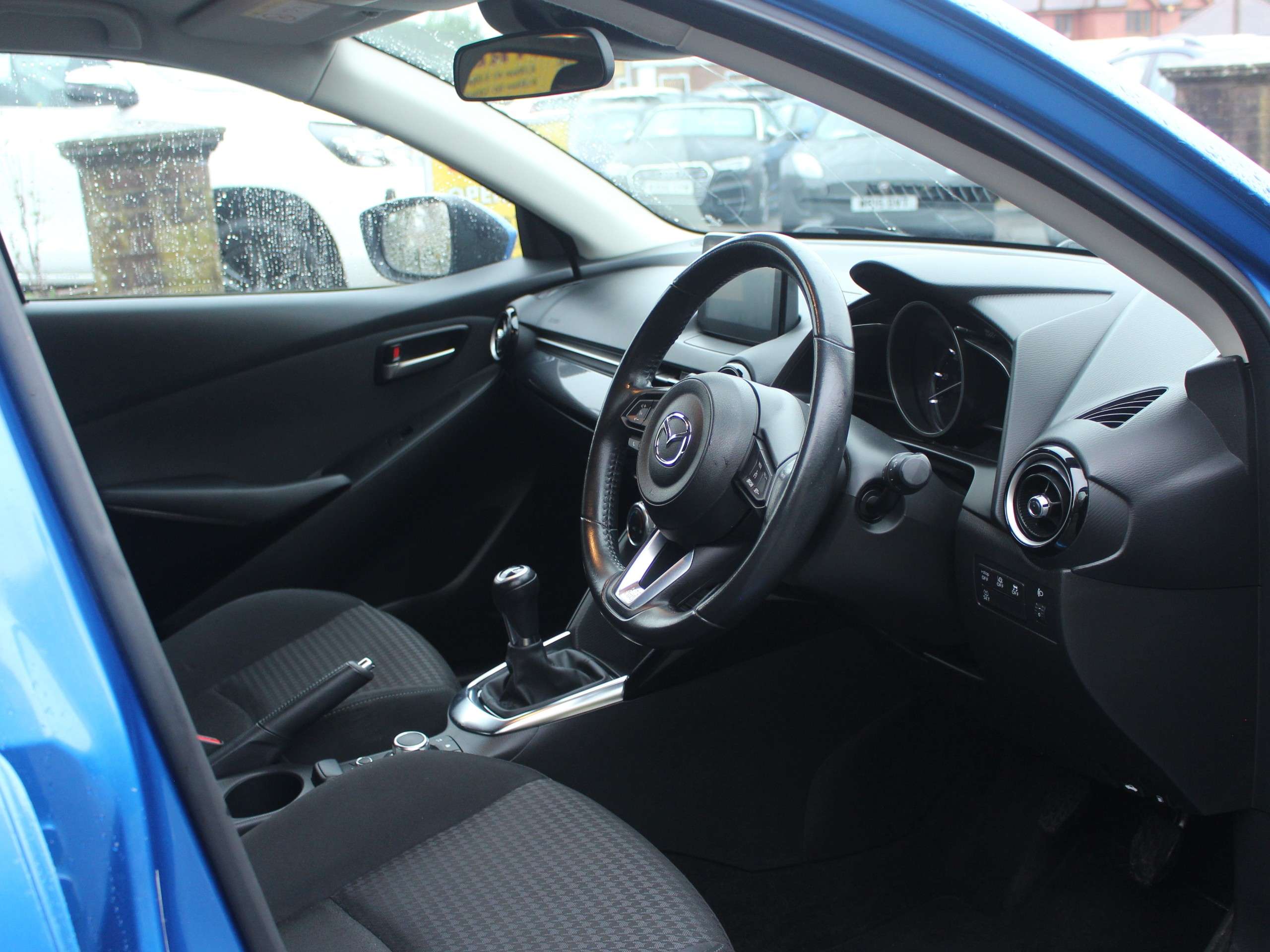 2018 MAZDA MAZDA 2 2018 MAZDA MAZDA 2