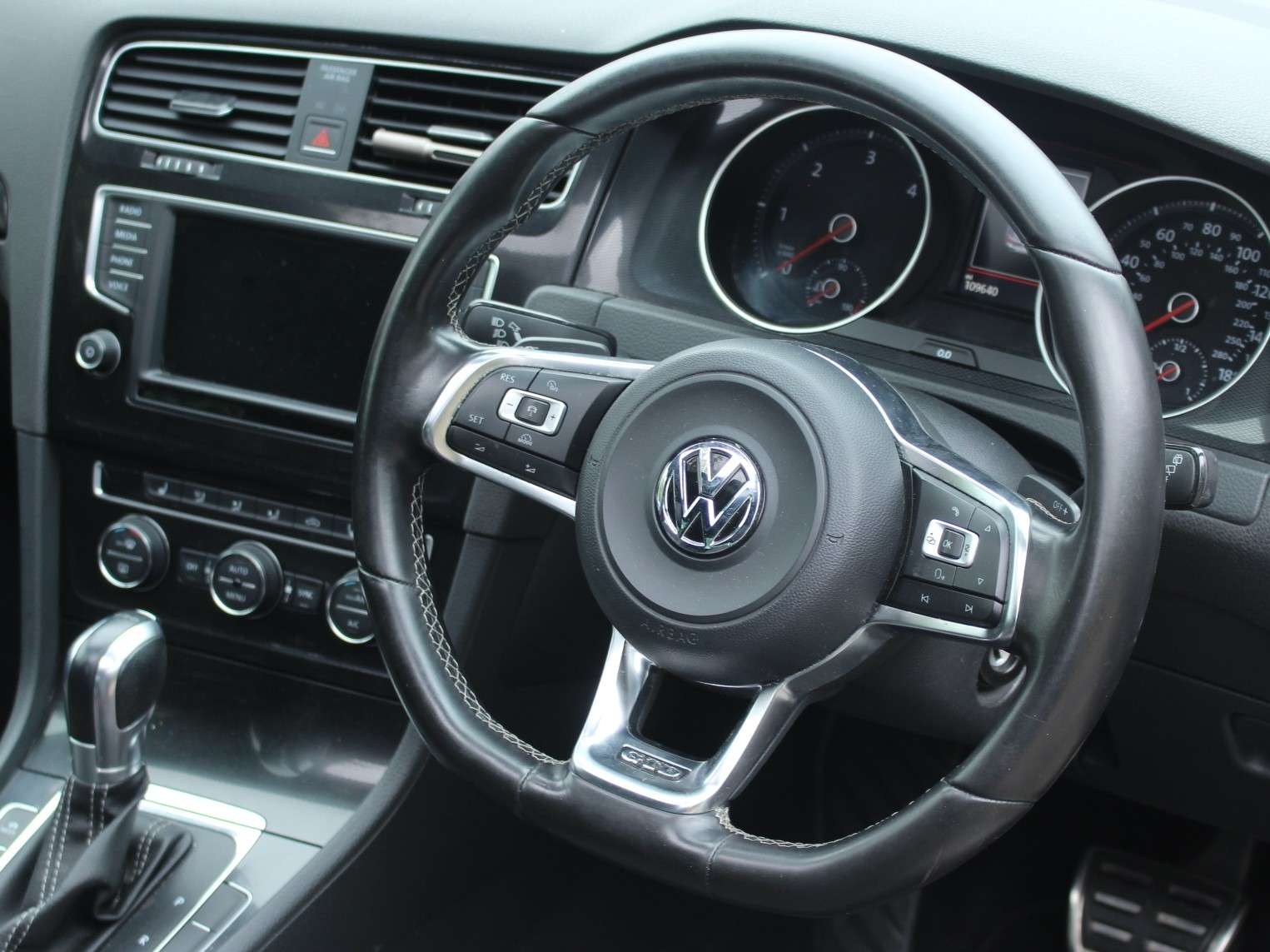 2016 VOLKSWAGEN GOLF 2016 VOLKSWAGEN GOLF