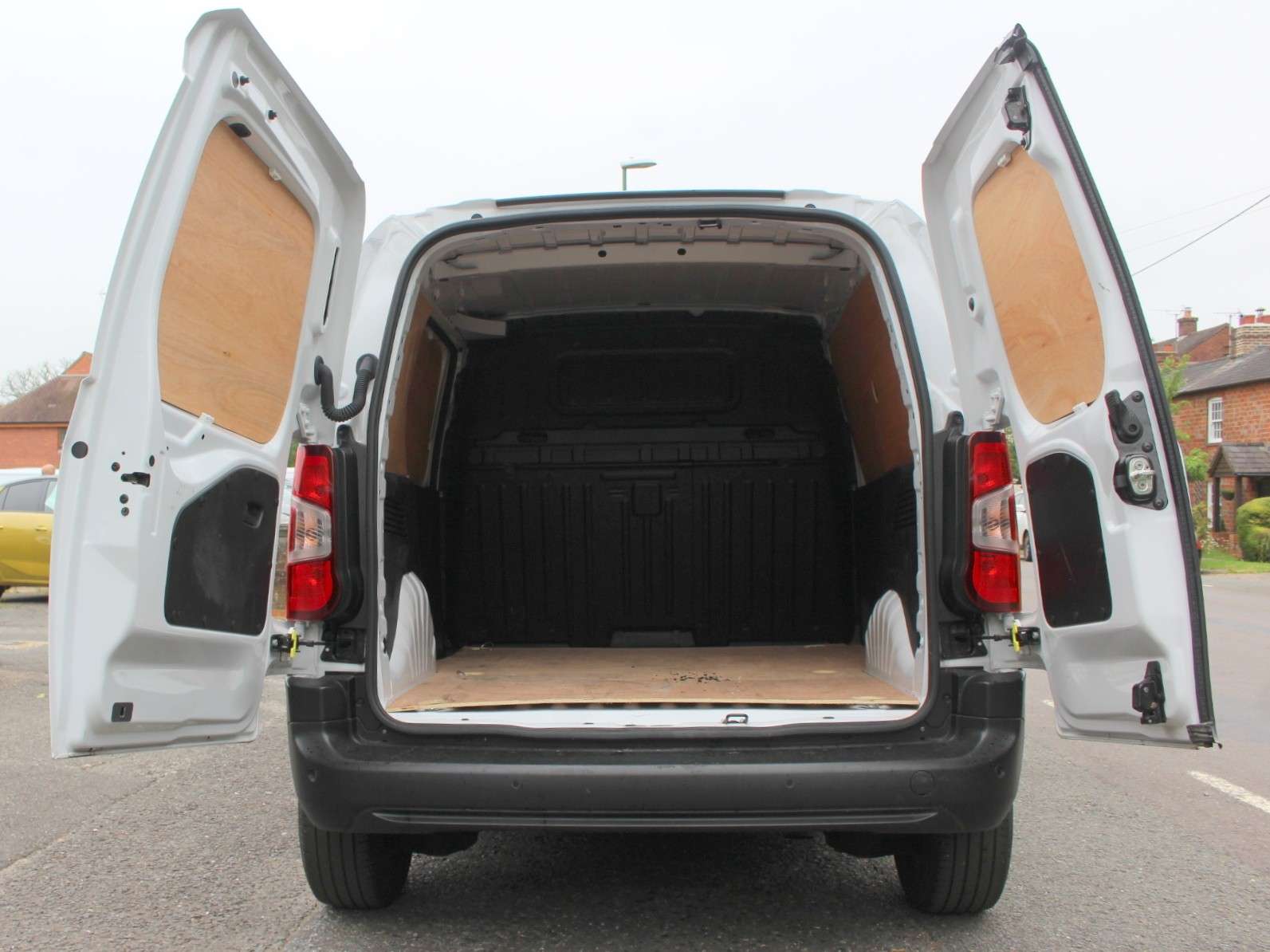 2024 VAUXHALL COMBO 2024 VAUXHALL COMBO