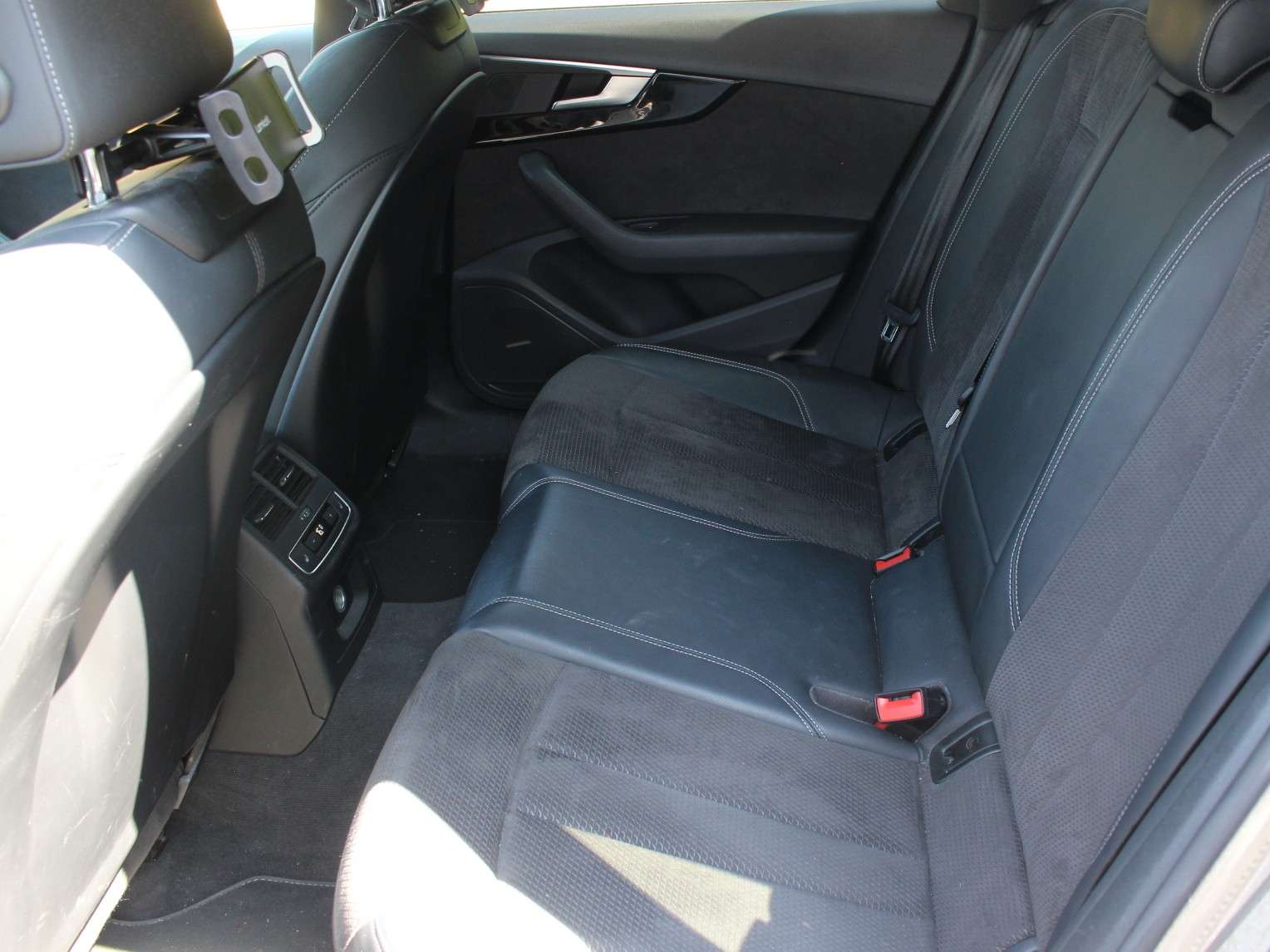 2019 AUDI A4 AVANT 2019 AUDI A4 AVANT
