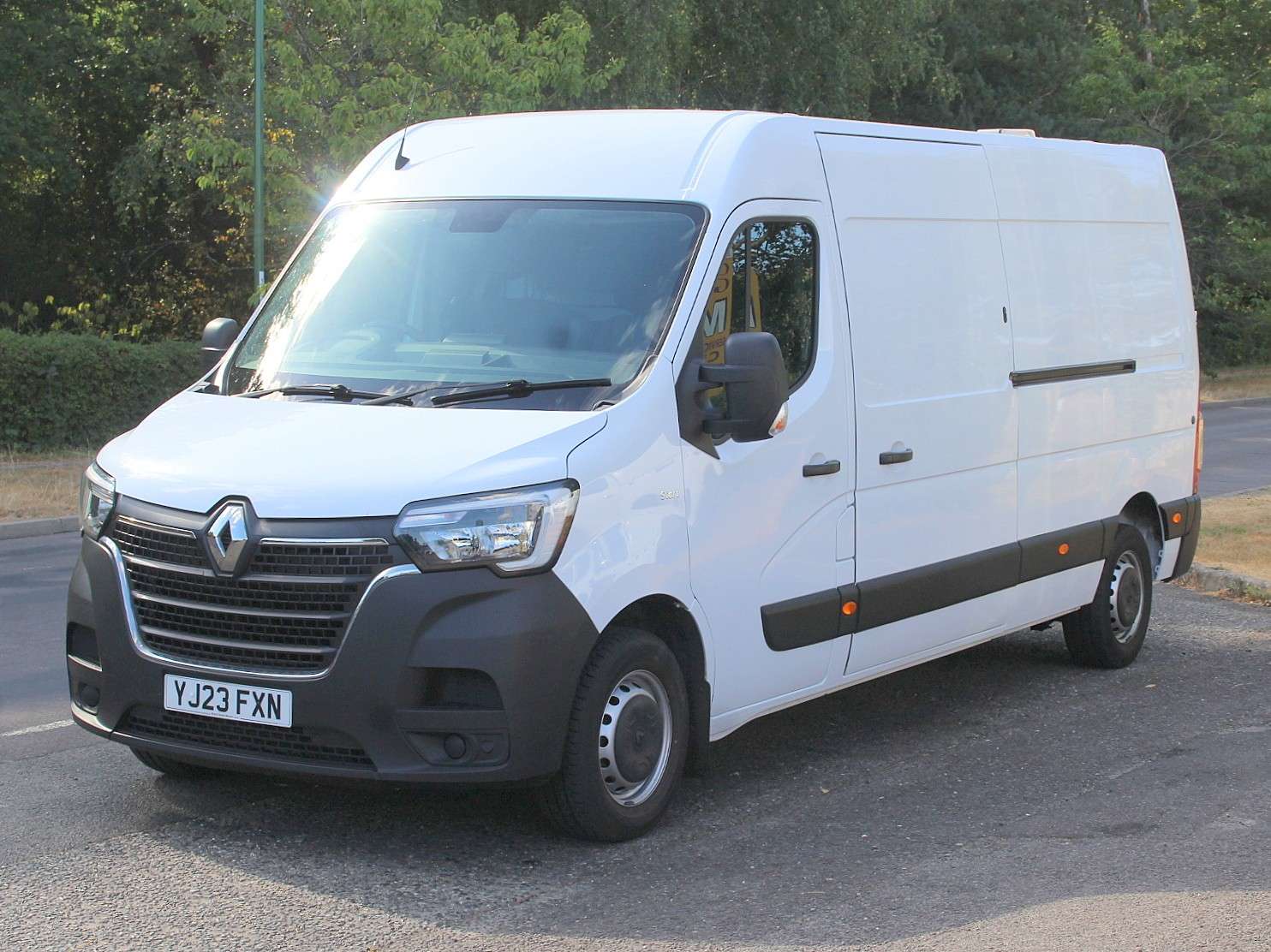 A 2023 RENAULT MASTER 2.3 dCi 35 Start Panel Van 4dr Diesel Manual FWD LWB Medium Roof Euro 6 (135 ps) A 2023 RENAULT MASTER 2.3 dCi 35 Start Panel Van 4dr Diesel Manual FWD LWB Medium Roof Euro 6 (135 ps)