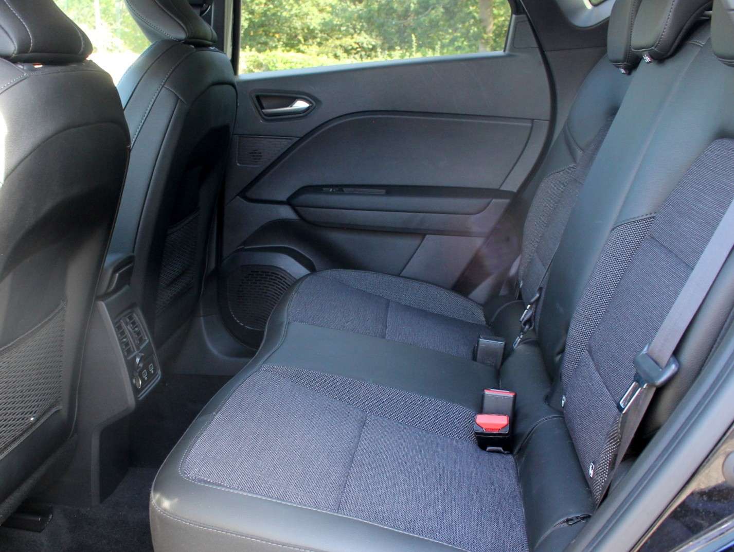 2023 RENAULT CAPTUR 2023 RENAULT CAPTUR