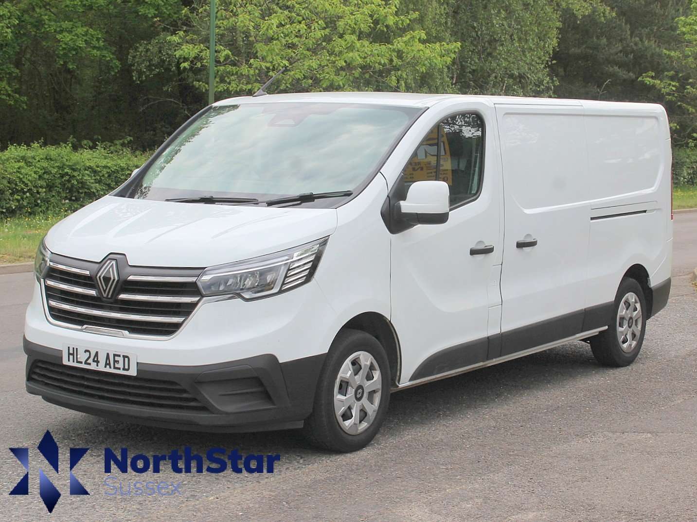 A 2024 RENAULT TRAFIC 2.0 dCi Blue LL30 Advance Panel Van 5dr Diesel Manual L2 H1 Euro 6 (s/s) (130 ps) A 2024 RENAULT TRAFIC 2.0 dCi Blue LL30 Advance Panel Van 5dr Diesel Manual L2 H1 Euro 6 (s/s) (130 ps)