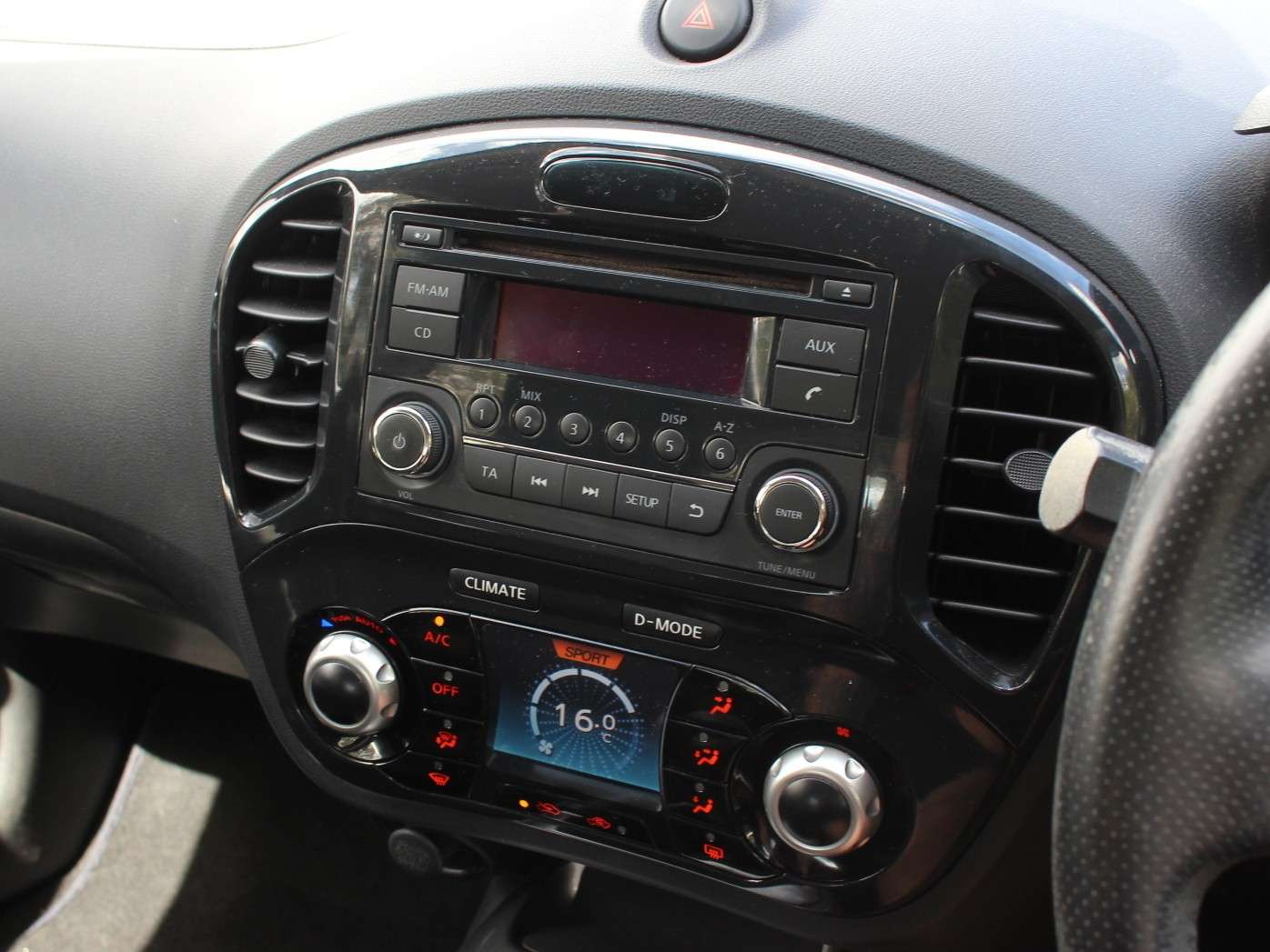 2012 NISSAN JUKE 2012 NISSAN JUKE