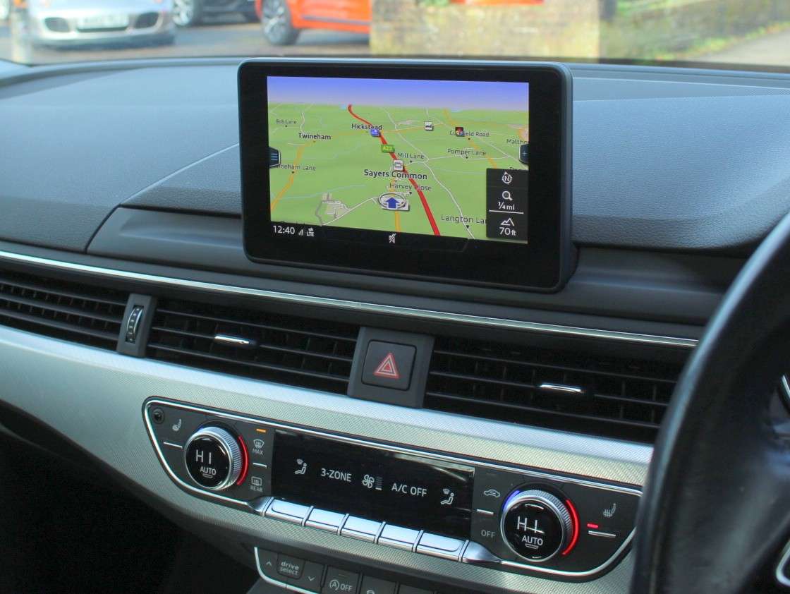 2018 AUDI A4 2018 AUDI A4