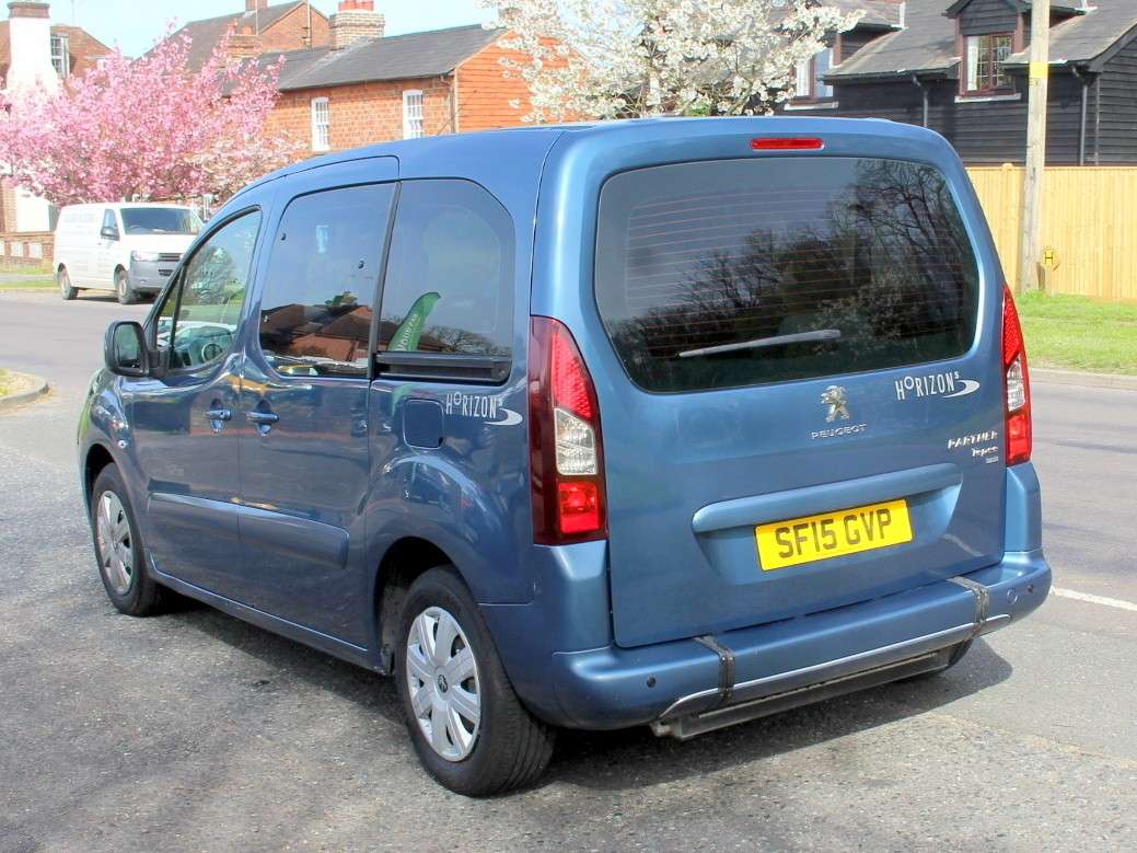 A 2015 PEUGEOT PARTNER TEPEE 1.6 HDi Tepee S WAV 5dr Diesel Manual (135 g/km, 92 bhp) A 2015 PEUGEOT PARTNER TEPEE 1.6 HDi Tepee S WAV 5dr Diesel Manual (135 g/km, 92 bhp)