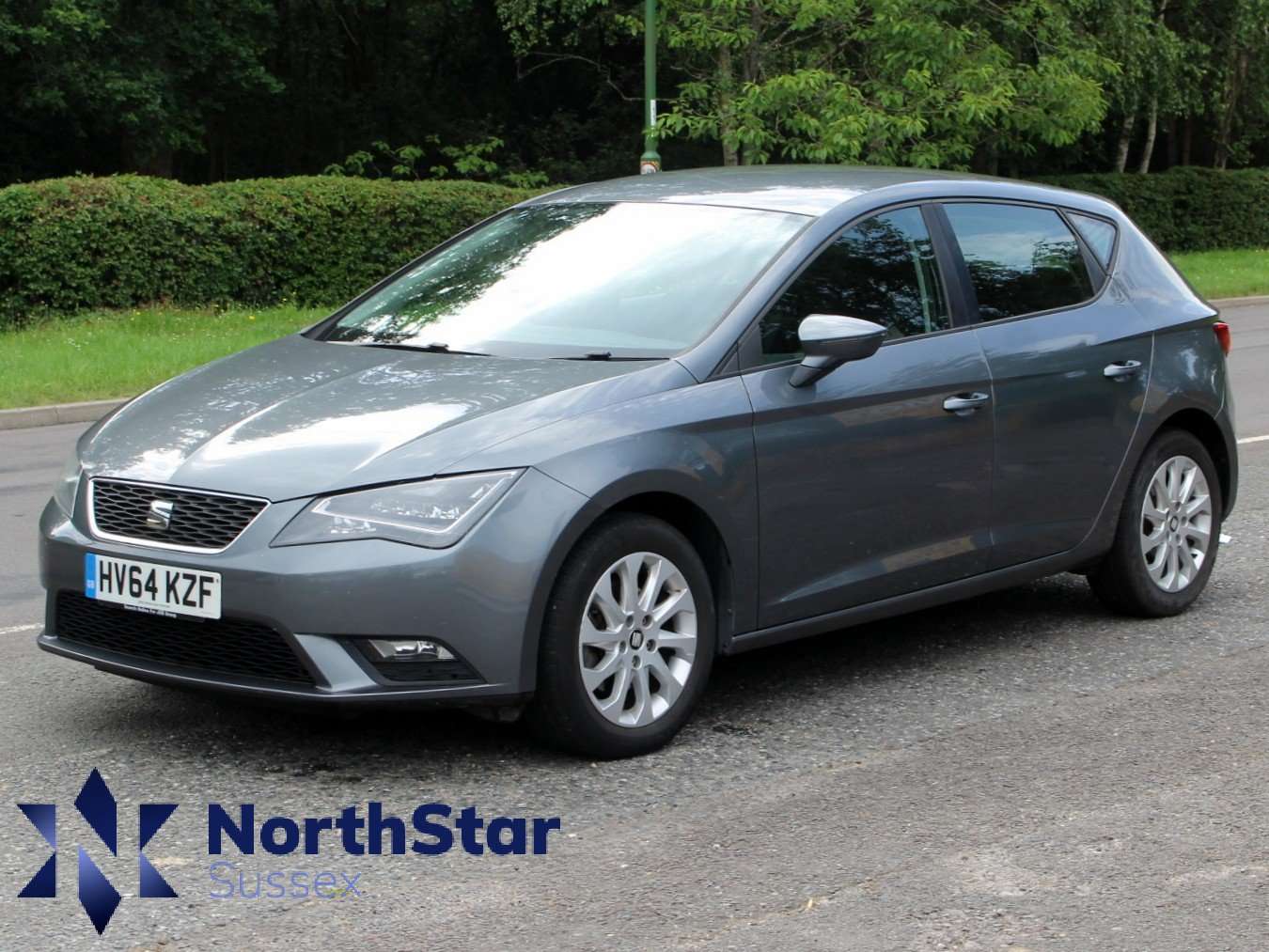 A 2014 SEAT LEON 1.2 TSI SE Hatchback 5dr Petrol Manual Euro 6 (s/s) (110 ps) A 2014 SEAT LEON 1.2 TSI SE Hatchback 5dr Petrol Manual Euro 6 (s/s) (110 ps)