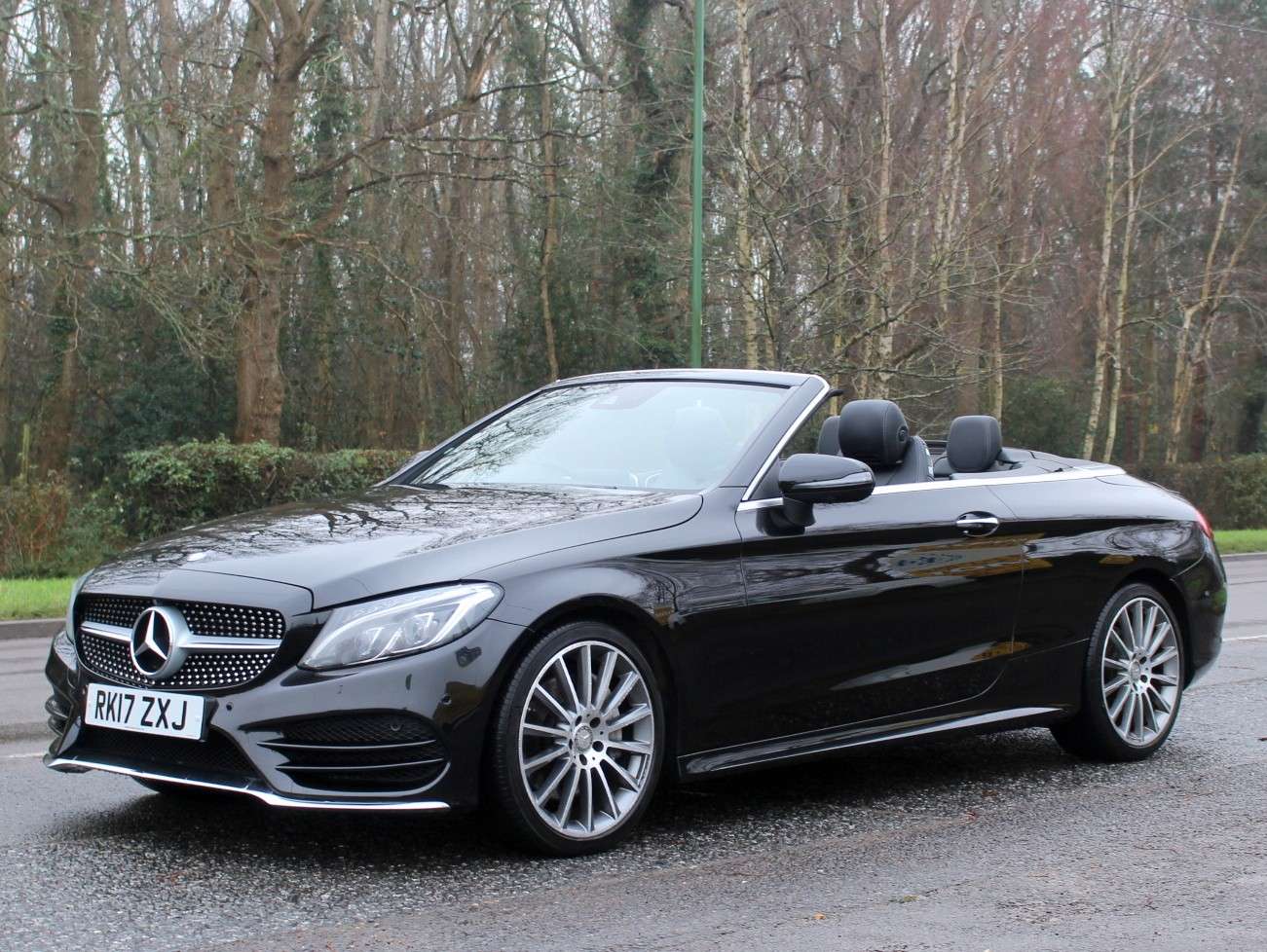 A 2017 MERCEDES-BENZ C CLASS 2.1 C250d AMG Line (Premium Plus) Cabriolet 2dr Diesel G-Tronic+ Euro 6 (s/s) (204 ps) A 2017 MERCEDES-BENZ C CLASS 2.1 C250d AMG Line (Premium Plus) Cabriolet 2dr Diesel G-Tronic+ Euro 6 (s/s) (204 ps)