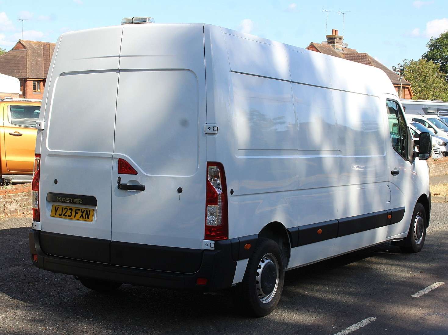 A 2023 RENAULT MASTER 2.3 dCi 35 Start Panel Van 4dr Diesel Manual FWD LWB Medium Roof Euro 6 (135 ps) A 2023 RENAULT MASTER 2.3 dCi 35 Start Panel Van 4dr Diesel Manual FWD LWB Medium Roof Euro 6 (135 ps)