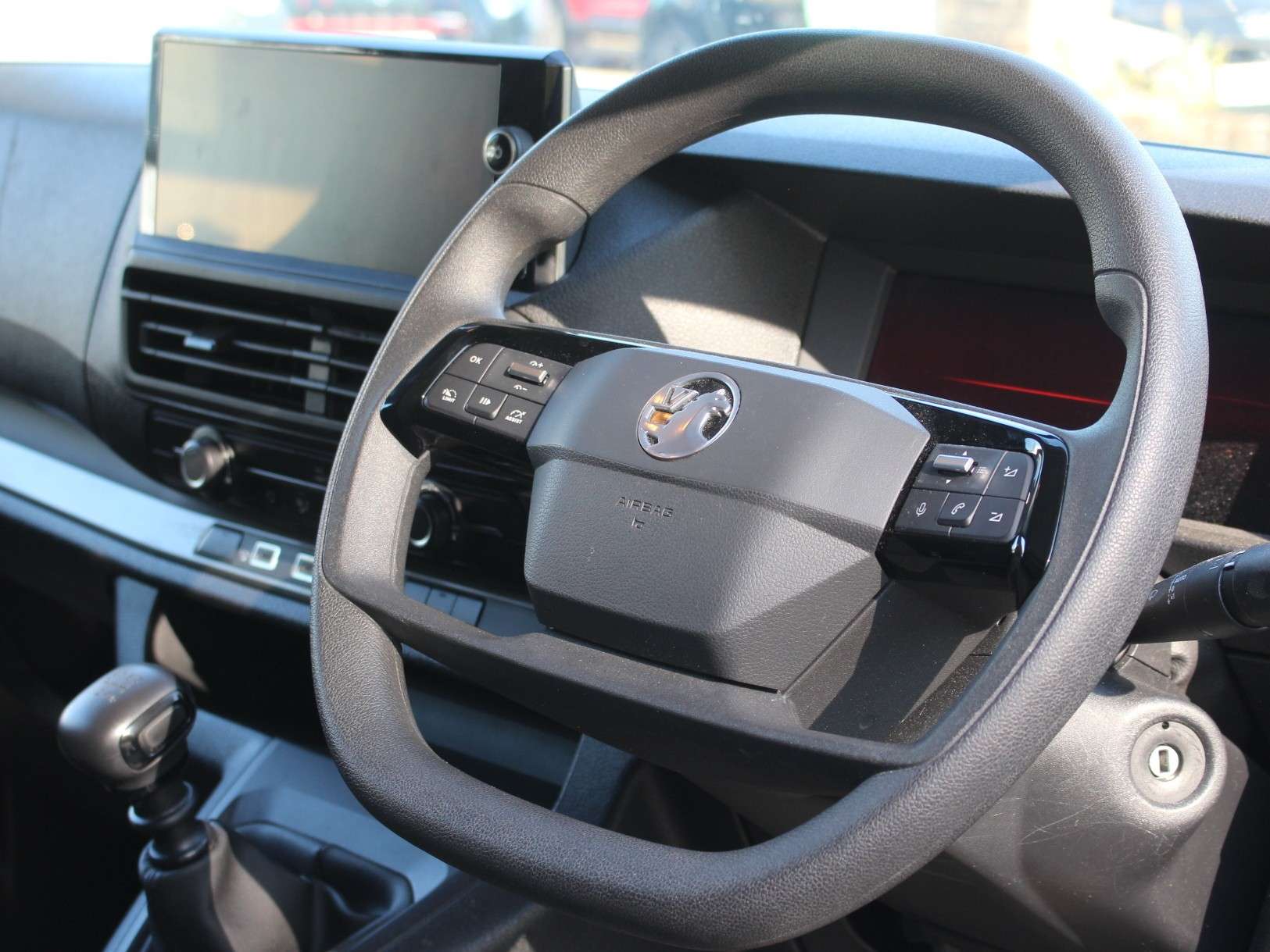 2024 VAUXHALL VIVARO 2024 VAUXHALL VIVARO