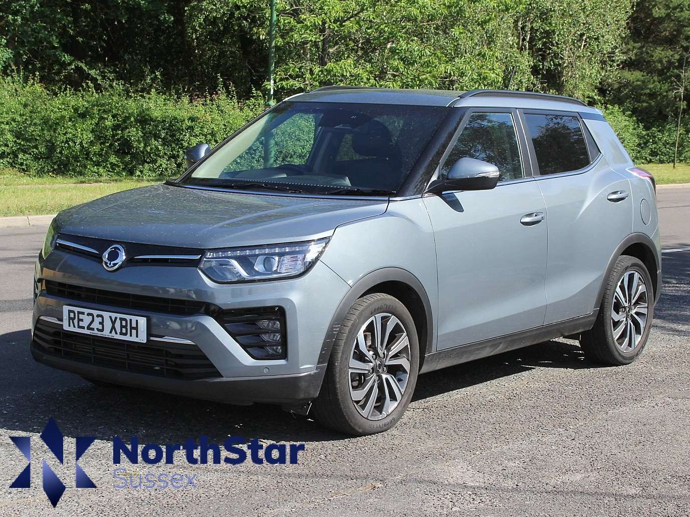 A 2023 SSANGYONG TIVOLI 1.5P Ultimate Nav SUV 5dr Petrol Auto Euro 6 (s/s) (163 ps) A 2023 SSANGYONG TIVOLI 1.5P Ultimate Nav SUV 5dr Petrol Auto Euro 6 (s/s) (163 ps)