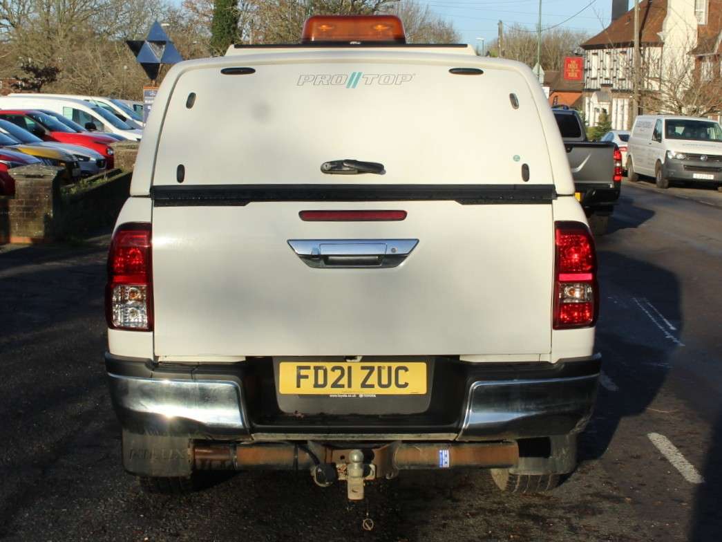 2021 TOYOTA HILUX 2021 TOYOTA HILUX