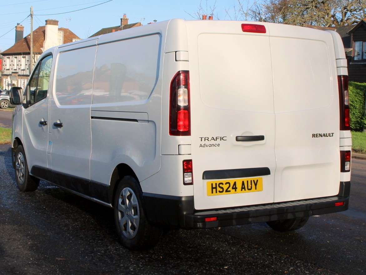 2024 RENAULT TRAFIC 2024 RENAULT TRAFIC