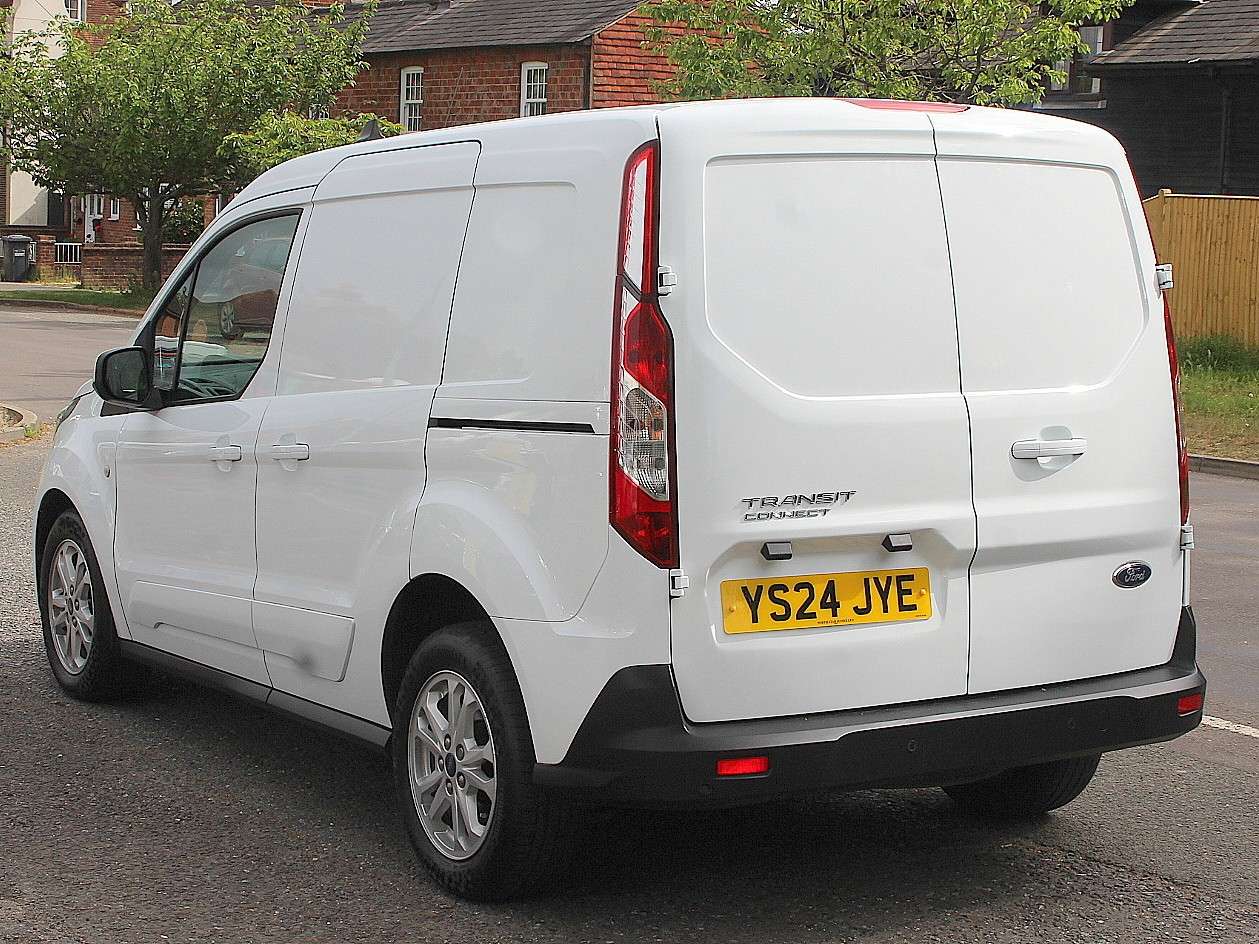 A 2024 FORD TRANSIT CONNECT 1.5 240 EcoBlue Limited Panel Van 5dr Diesel Manual L1 Euro 6 (s/s) (100 ps) A 2024 FORD TRANSIT CONNECT 1.5 240 EcoBlue Limited Panel Van 5dr Diesel Manual L1 Euro 6 (s/s) (100 ps)