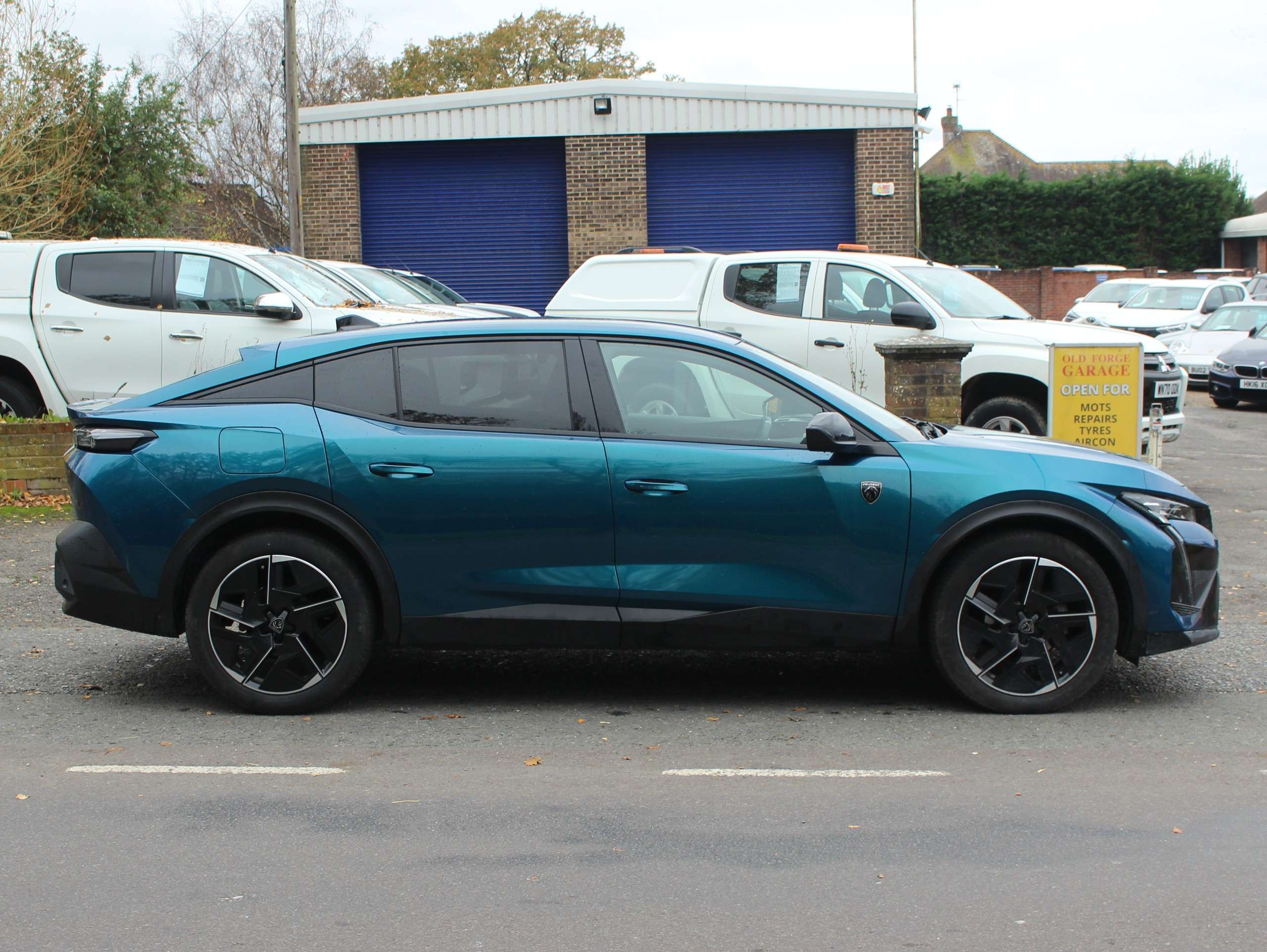 2024 PEUGEOT 408 2024 PEUGEOT 408