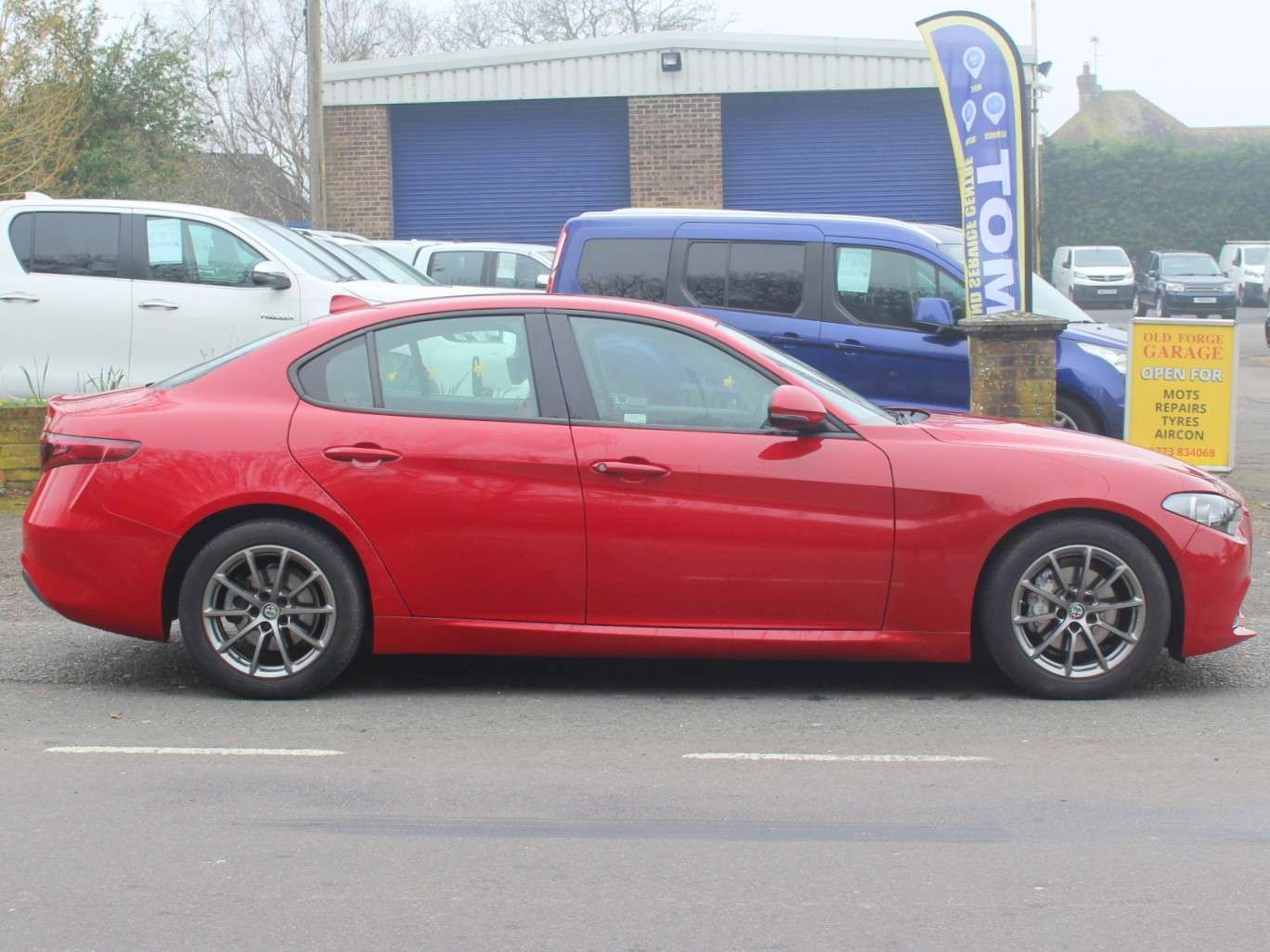 A 2019 ALFA ROMEO GIULIA 2.2 TD Super Saloon 4dr Diesel Auto Euro 6 (s/s) (160 ps) A 2019 ALFA ROMEO GIULIA 2.2 TD Super Saloon 4dr Diesel Auto Euro 6 (s/s) (160 ps)