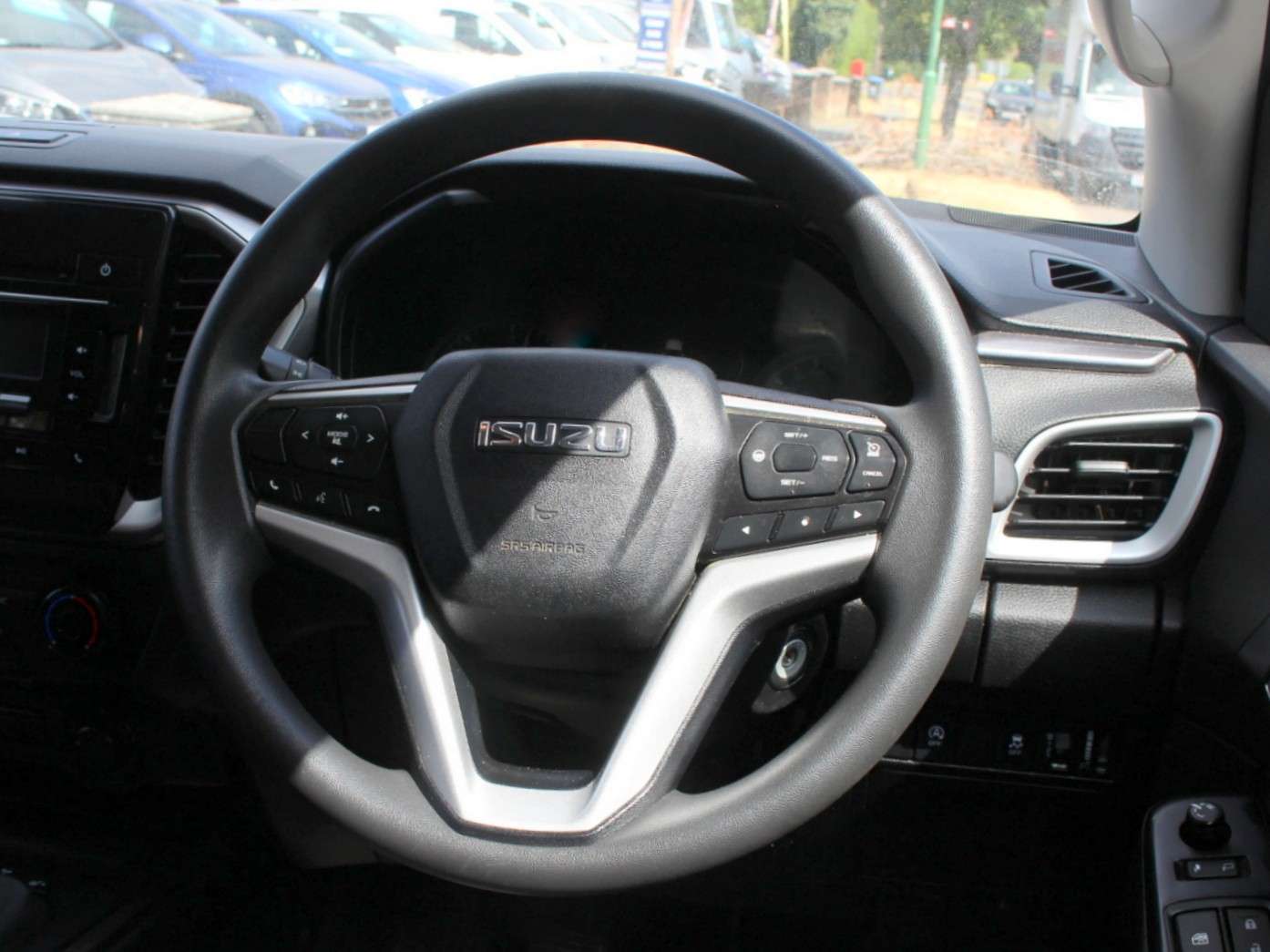 2023 ISUZU D-MAX 2023 ISUZU D-MAX