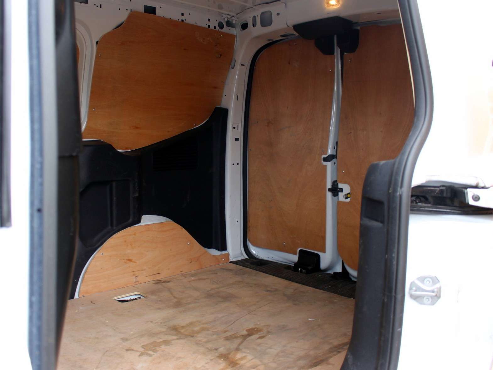 2024 FORD TRANSIT COURIER 2024 FORD TRANSIT COURIER