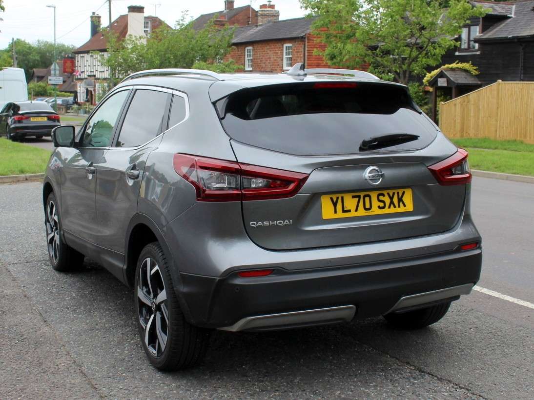 A 2021 NISSAN QASHQAI 1.3 DIG-T N-Motion SUV 5dr Petrol Manual Euro 6 (s/s) (140 ps) A 2021 NISSAN QASHQAI 1.3 DIG-T N-Motion SUV 5dr Petrol Manual Euro 6 (s/s) (140 ps)