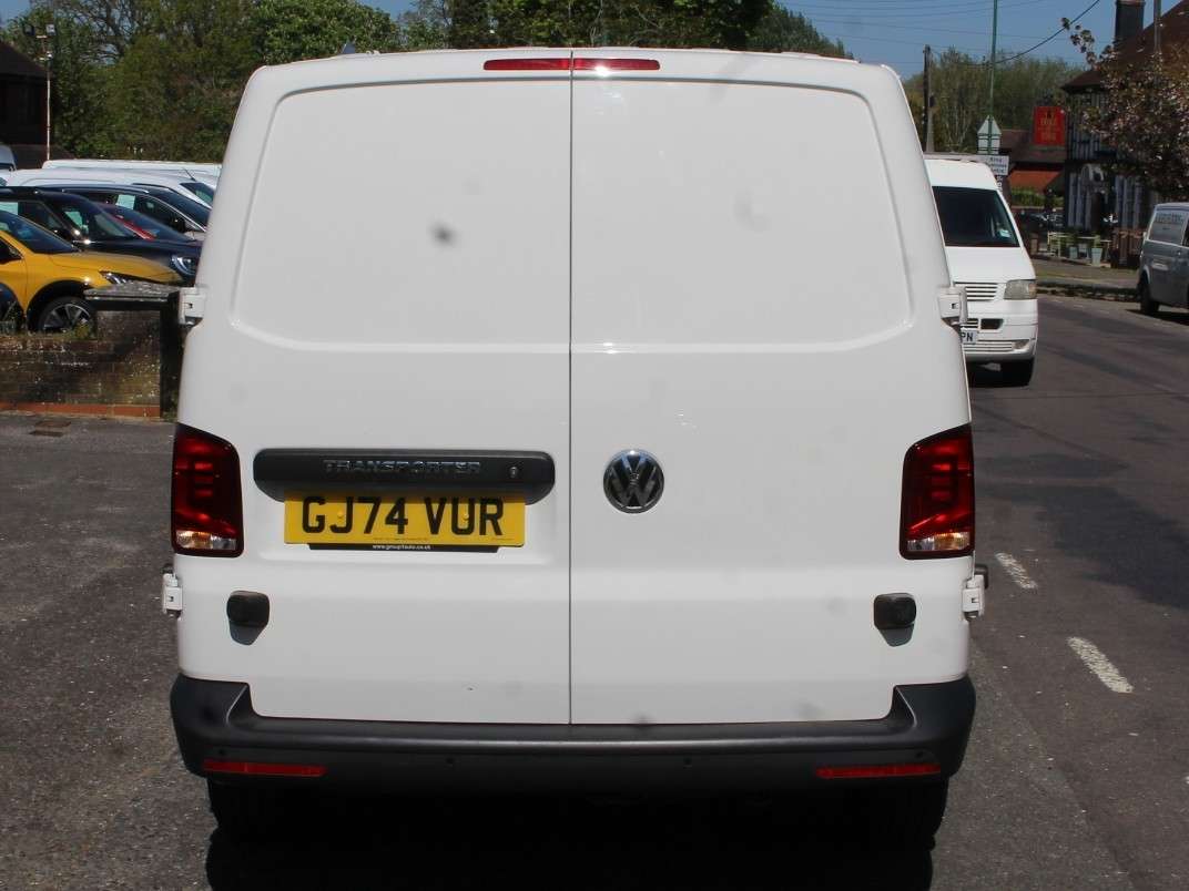 A 2024 VOLKSWAGEN TRANSPORTER 2.0 TDI T32 Startline Panel Van 5dr Diesel Manual FWD LWB Euro 6 (s/s) (150 ps) A 2024 VOLKSWAGEN TRANSPORTER 2.0 TDI T32 Startline Panel Van 5dr Diesel Manual FWD LWB Euro 6 (s/s) (150 ps)