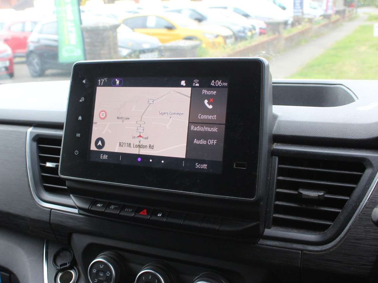 2022 RENAULT TRAFIC 2022 RENAULT TRAFIC