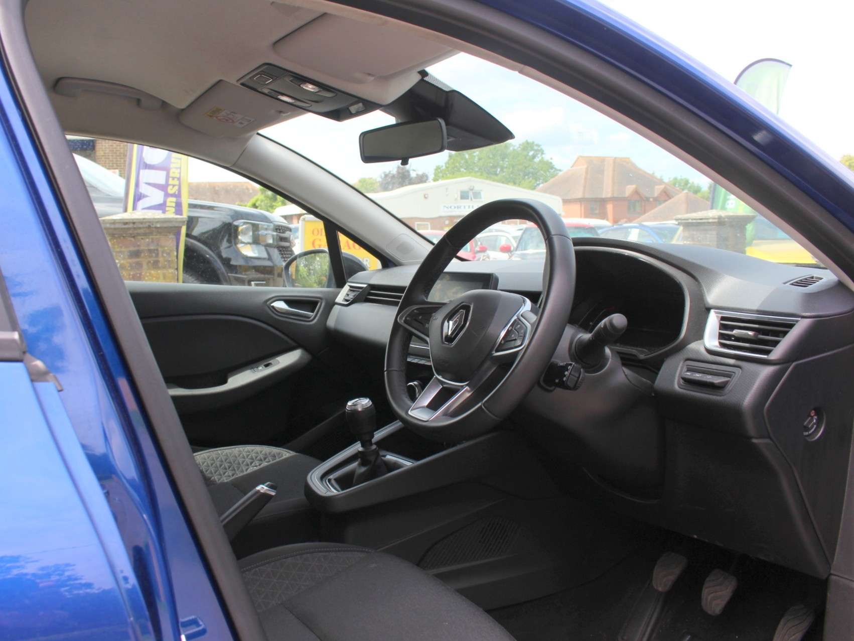 2022 RENAULT CLIO 2022 RENAULT CLIO