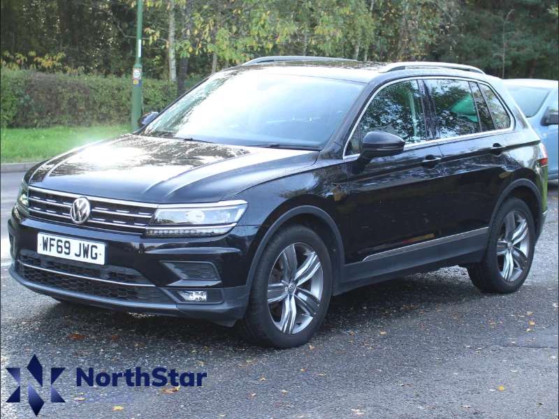 A 2019 VOLKSWAGEN TIGUAN 2.0 TSI SEL SUV 5dr Petrol DSG 4Motion Euro 6 (s/s) (190 ps) A 2019 VOLKSWAGEN TIGUAN 2.0 TSI SEL SUV 5dr Petrol DSG 4Motion Euro 6 (s/s) (190 ps)