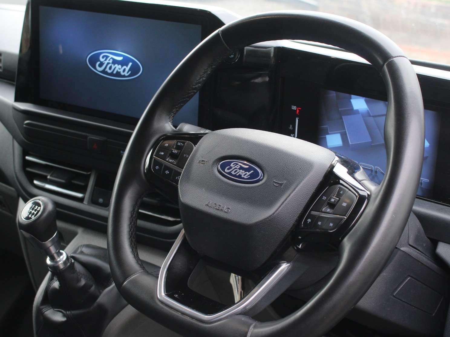 2024 FORD TRANSIT CUSTOM 2024 FORD TRANSIT CUSTOM