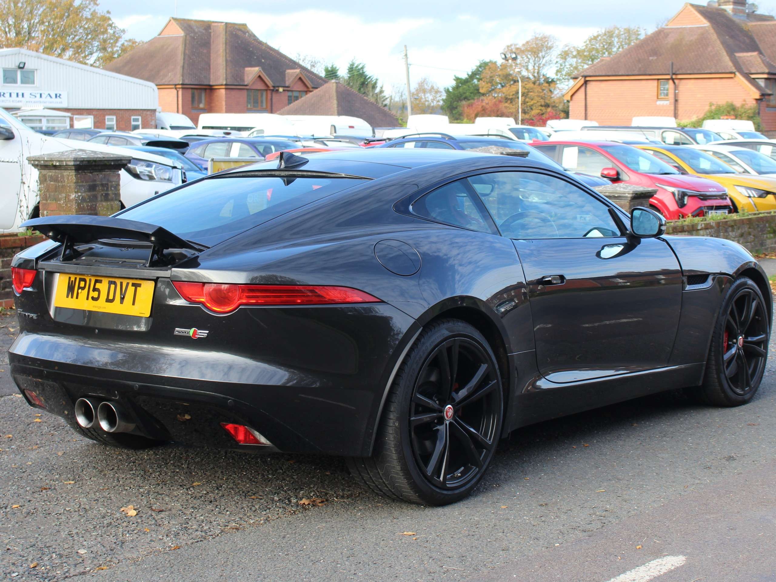 2015 JAGUAR F-TYPE 2015 JAGUAR F-TYPE