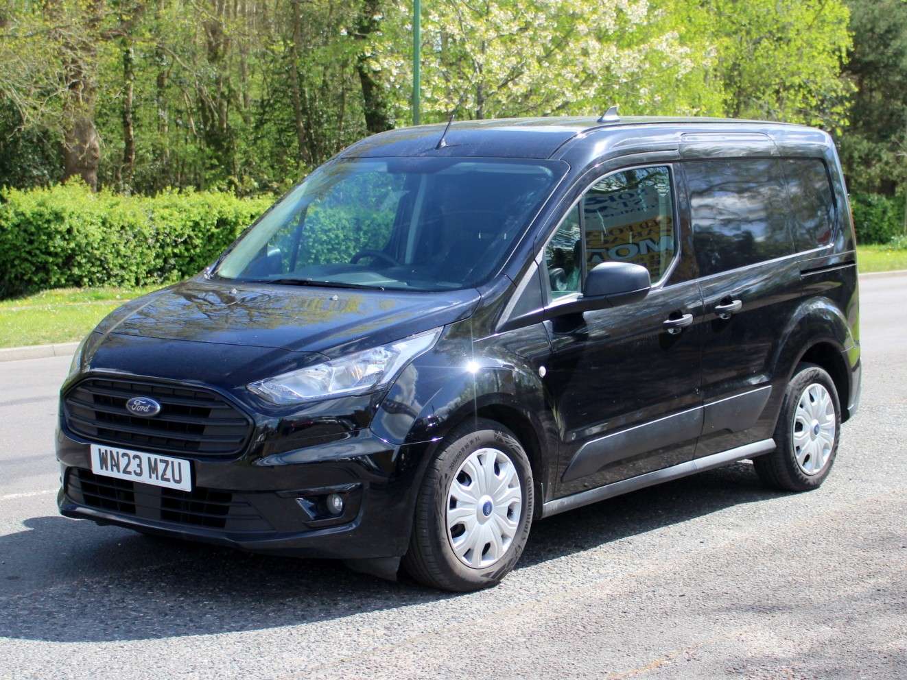 A 2023 FORD TRANSIT CONNECT 1.5 220 EcoBlue Trend Panel Van 5dr Diesel Manual L1 Euro 6 (s/s) (75 ps) A 2023 FORD TRANSIT CONNECT 1.5 220 EcoBlue Trend Panel Van 5dr Diesel Manual L1 Euro 6 (s/s) (75 ps)