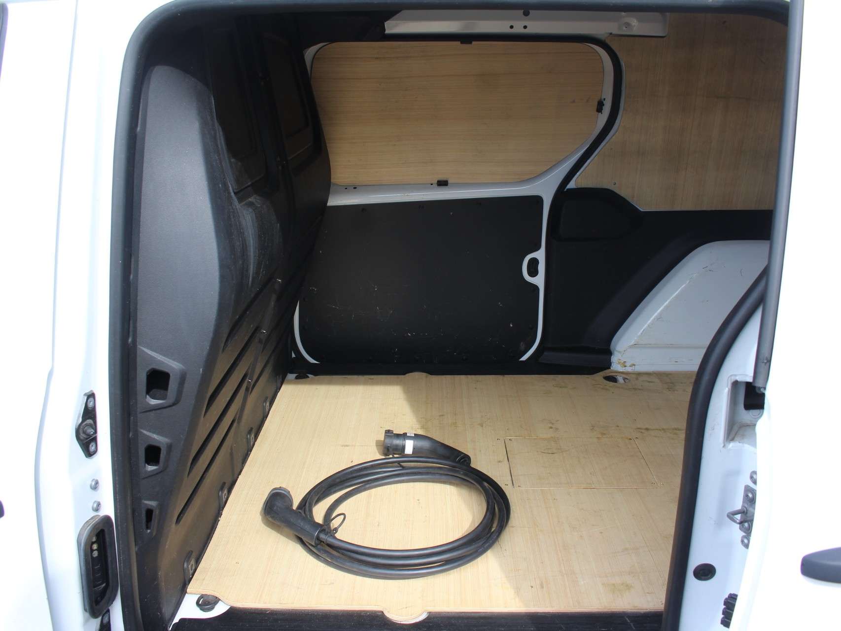 2024 RENAULT KANGOO 2024 RENAULT KANGOO