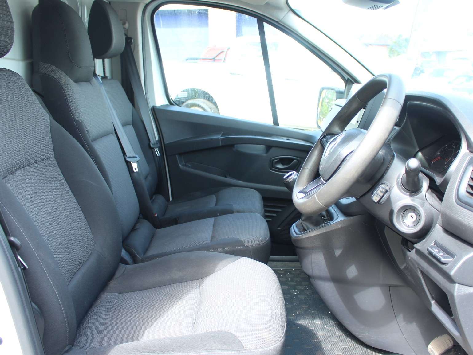 2023 RENAULT TRAFIC 2023 RENAULT TRAFIC