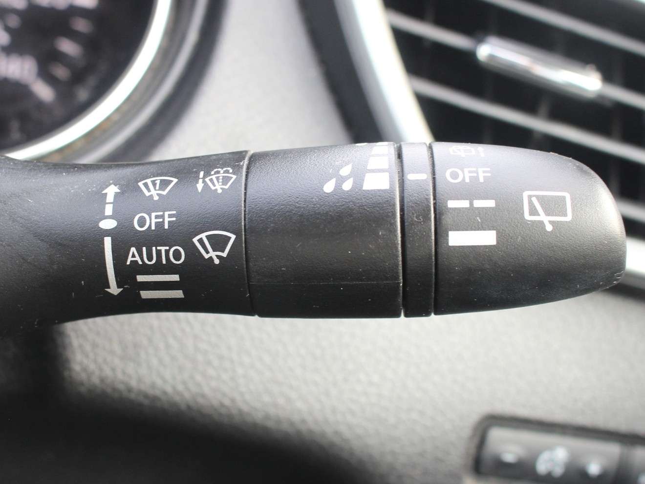 2015 NISSAN X-TRAIL 2015 NISSAN X-TRAIL