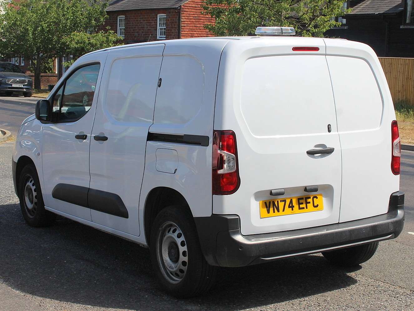 A 2024 PEUGEOT PARTNER 1.5 BlueHDi 1000 Professional Standard Panel Van 5dr Diesel Manual SWB Euro 6 (s/s) (100 ps) A 2024 PEUGEOT PARTNER 1.5 BlueHDi 1000 Professional Standard Panel Van 5dr Diesel Manual SWB Euro 6 (s/s) (100 ps)
