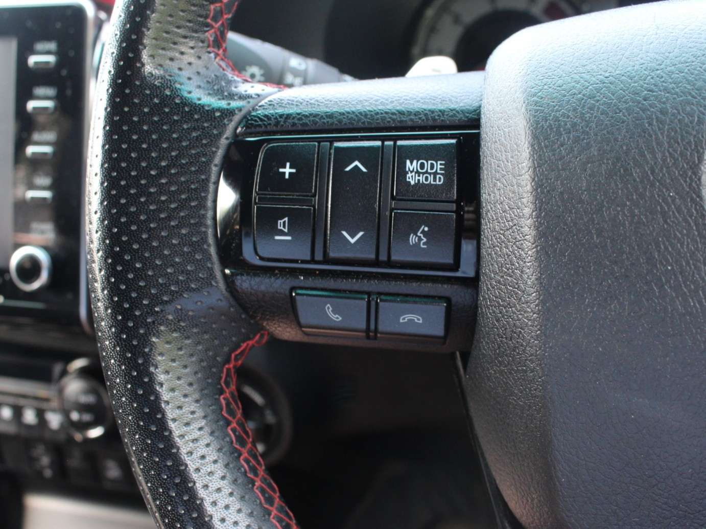 2024 TOYOTA HILUX 2024 TOYOTA HILUX