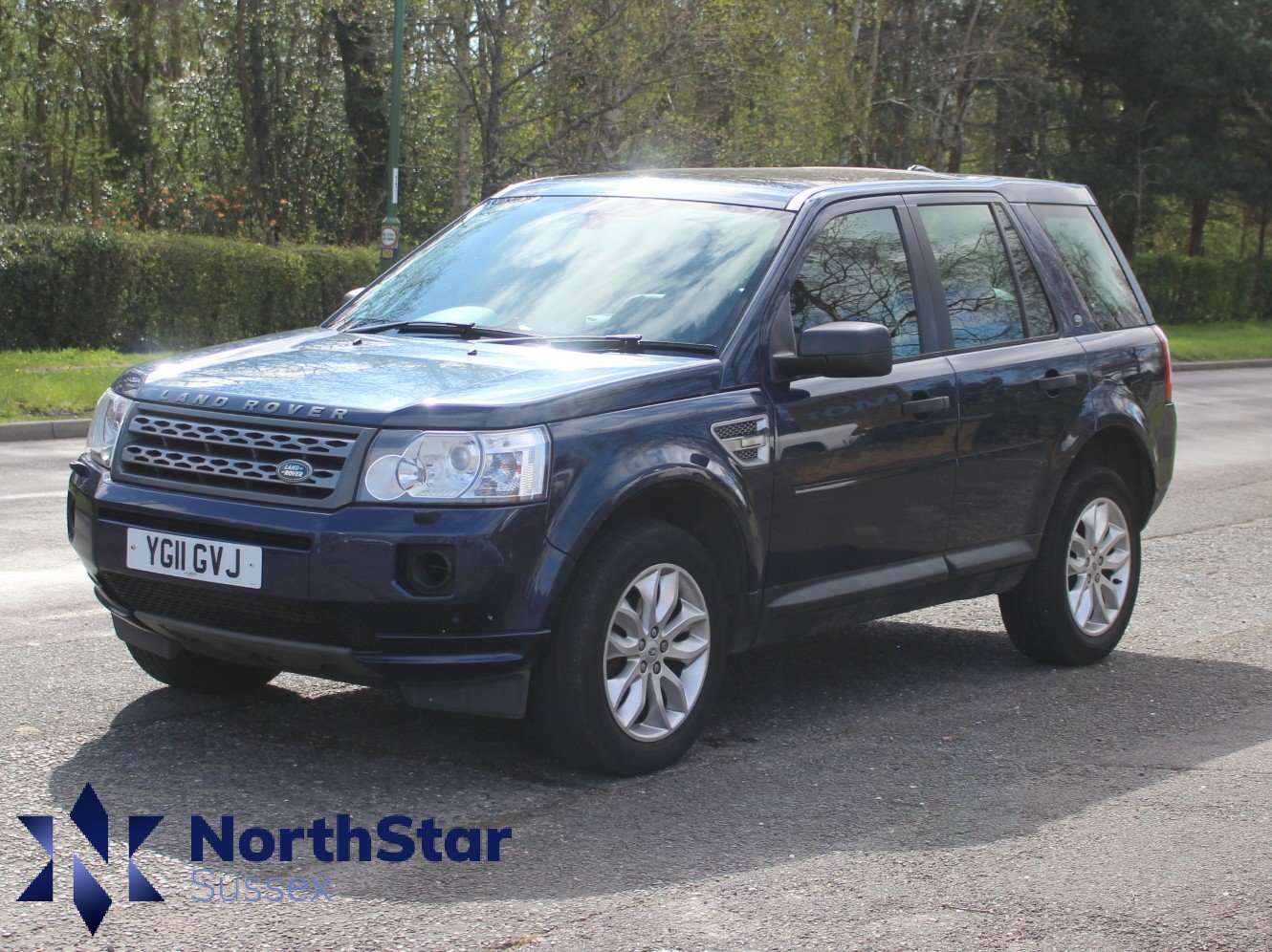 A 2011 LAND ROVER FREELANDER 2 2.2 TD4 HSE SUV 5dr Diesel CommandShift 4WD Euro 5 (150 ps) A 2011 LAND ROVER FREELANDER 2 2.2 TD4 HSE SUV 5dr Diesel CommandShift 4WD Euro 5 (150 ps)