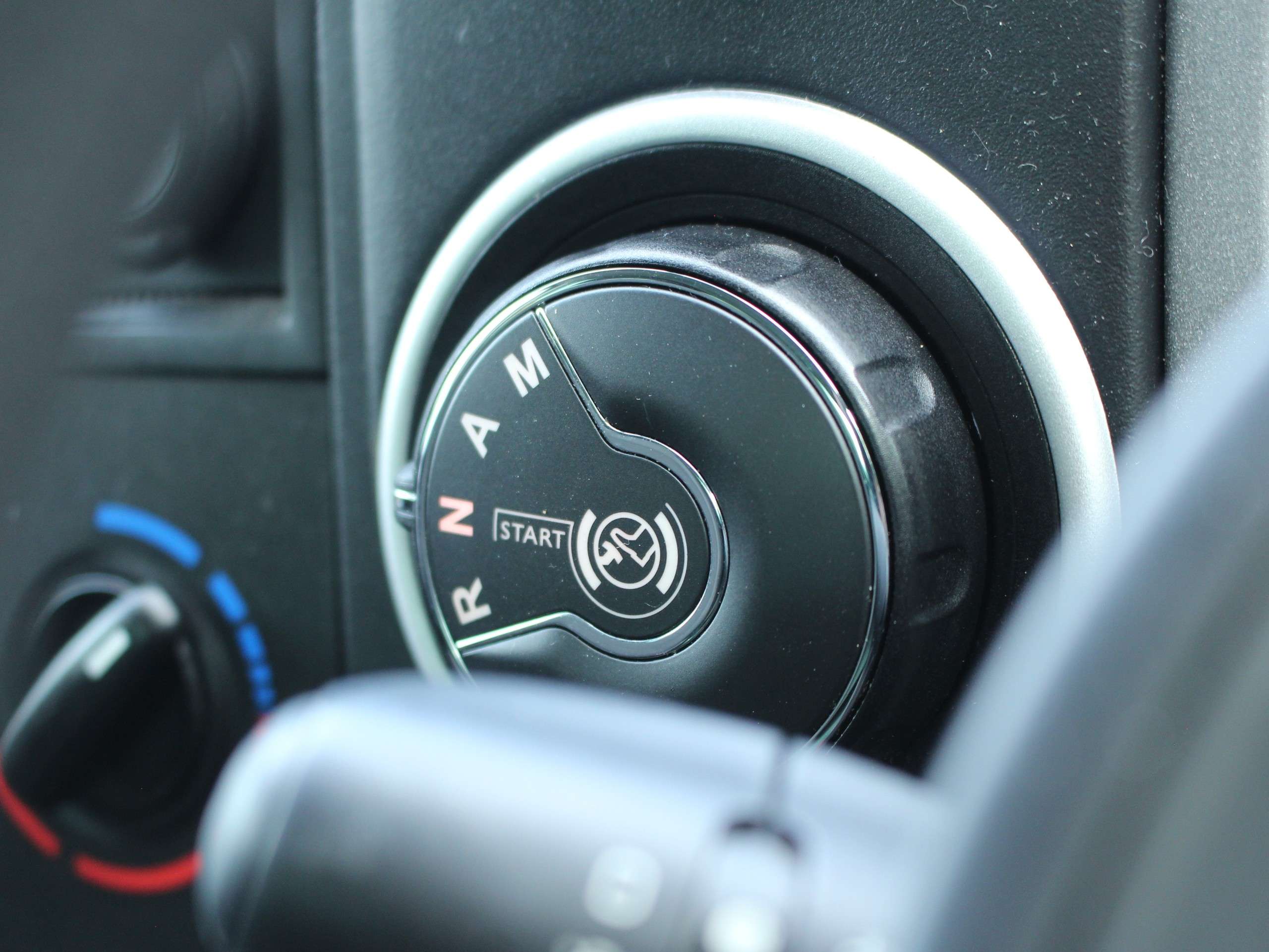 2017 PEUGEOT PARTNER TEPEE 2017 PEUGEOT PARTNER TEPEE